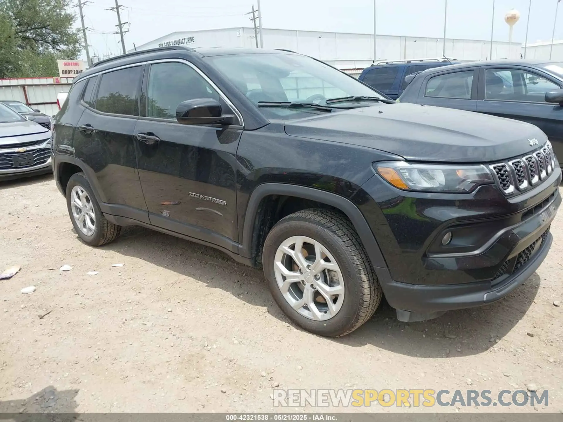 1 Photograph of a damaged car 3C4NJDBN8RT119367 JEEP COMPASS 2024