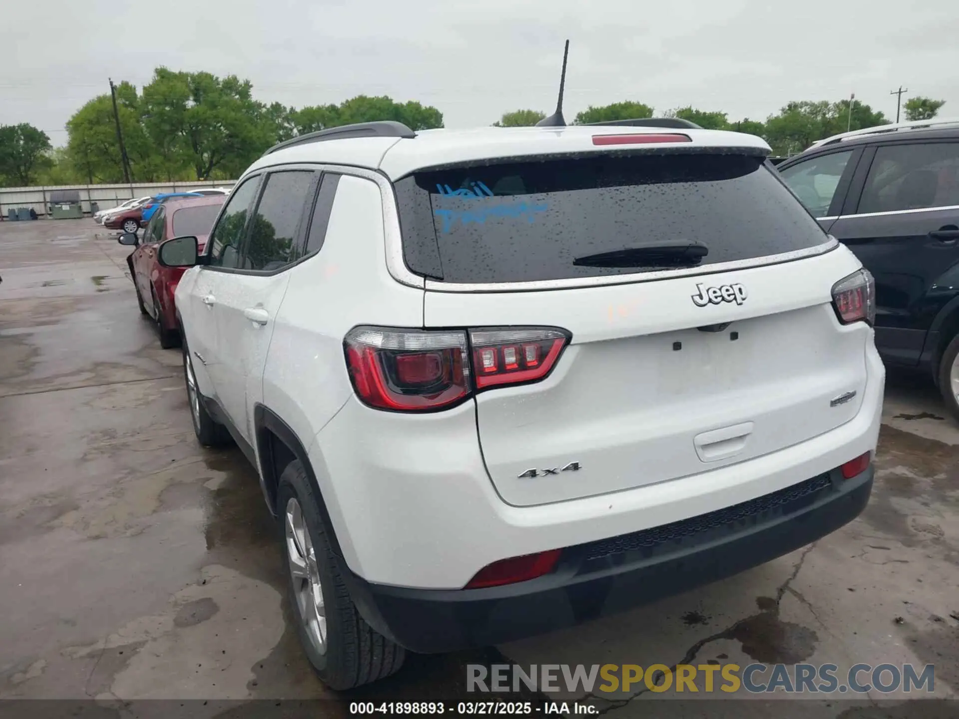3 Photograph of a damaged car 3C4NJDBN8RT160288 JEEP COMPASS 2024