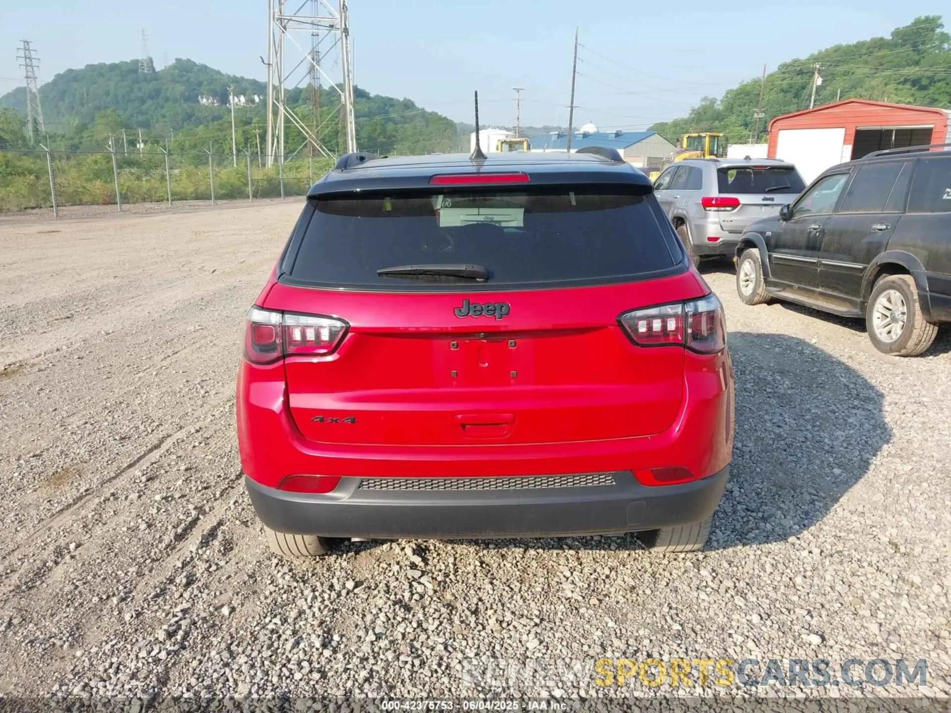 16 Photograph of a damaged car 3C4NJDBN8RT592122 JEEP COMPASS 2024