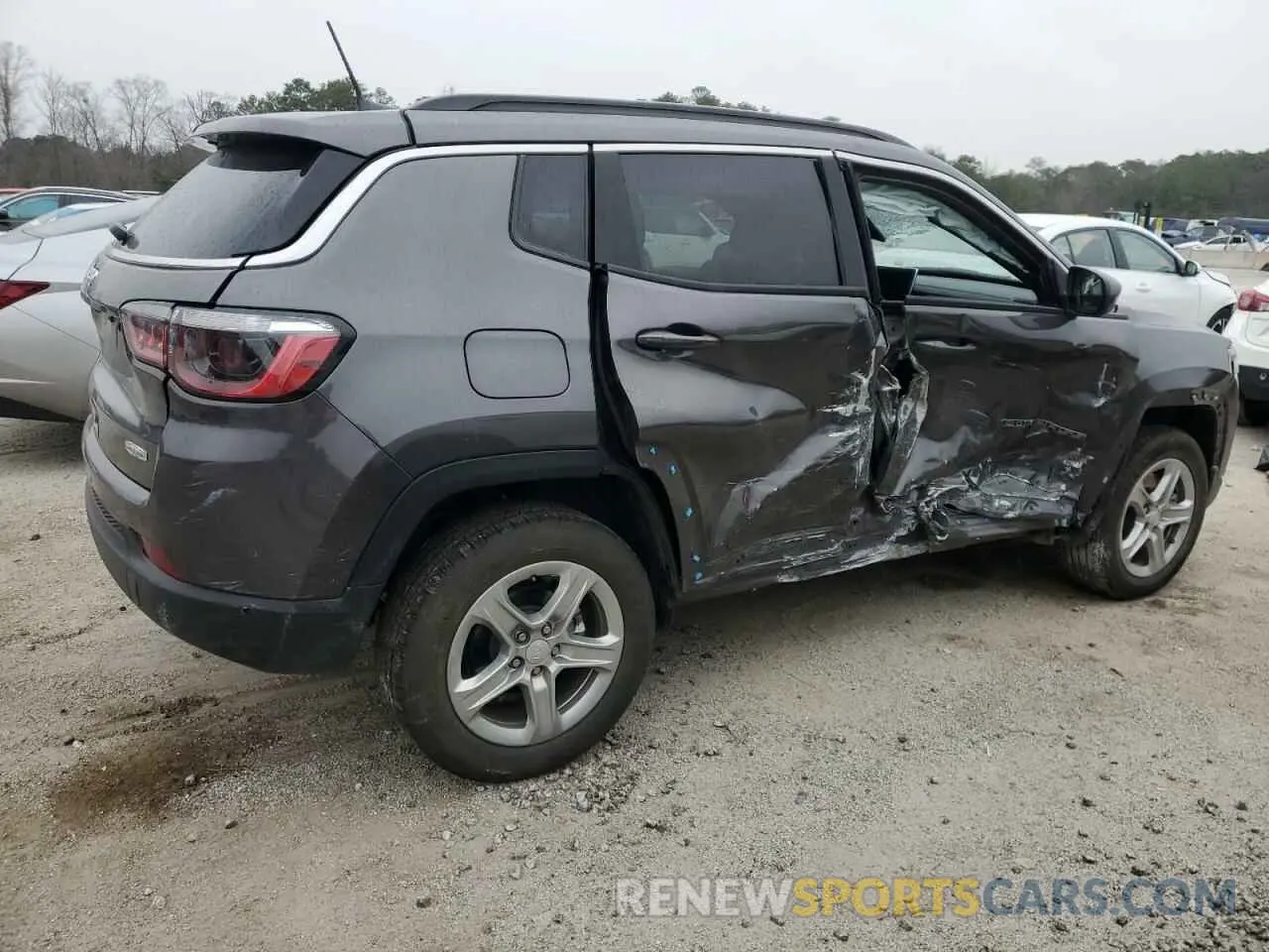 3 Photograph of a damaged car 3C4NJDBN8RT599216 JEEP COMPASS 2024