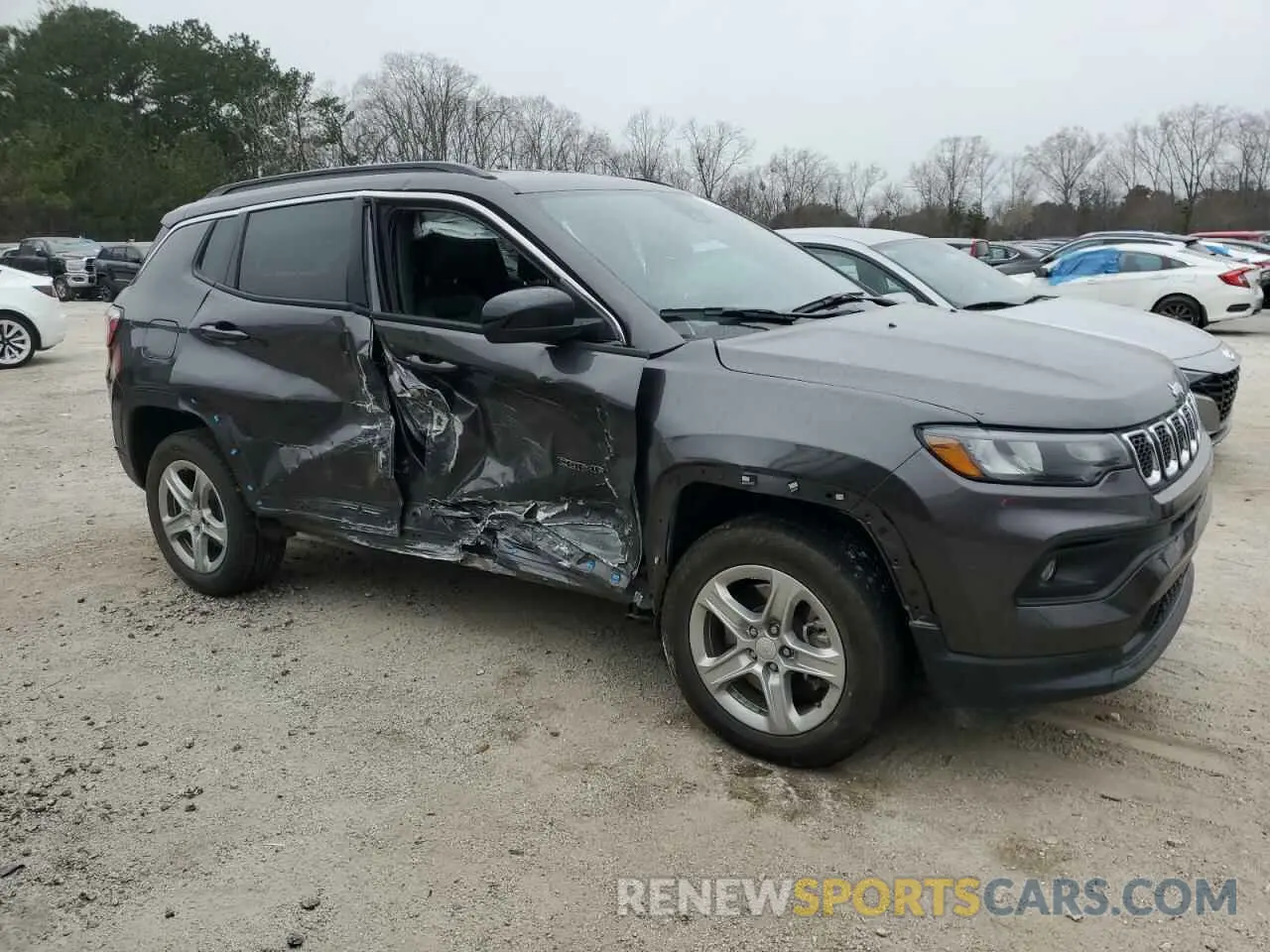 4 Photograph of a damaged car 3C4NJDBN8RT599216 JEEP COMPASS 2024