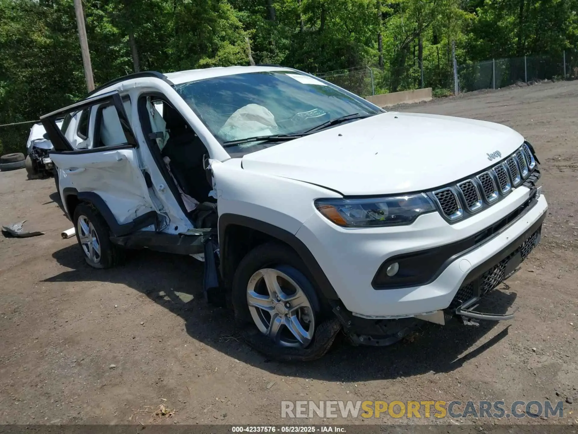 1 Photograph of a damaged car 3C4NJDBN8RT603894 JEEP COMPASS 2024