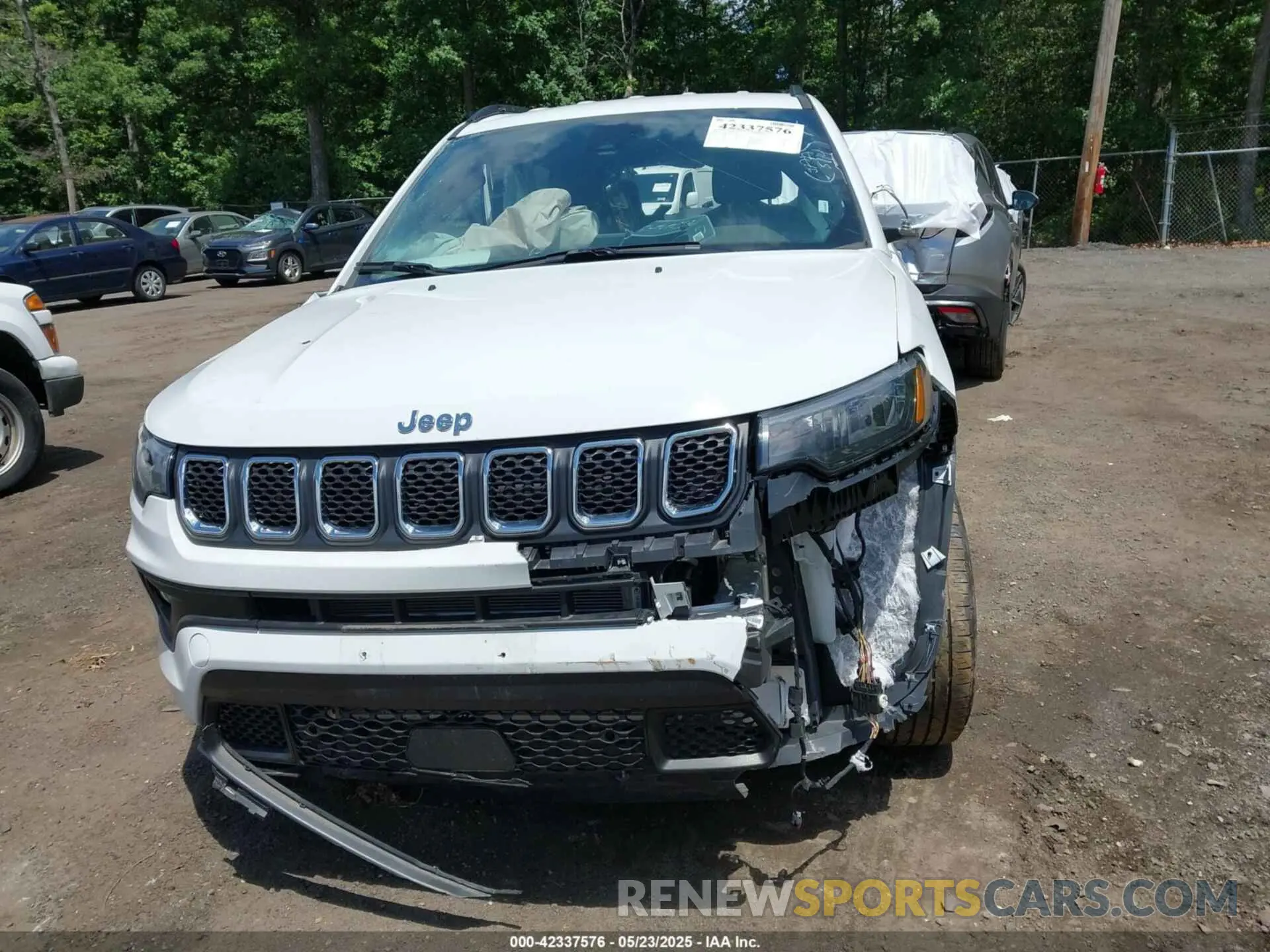 11 Photograph of a damaged car 3C4NJDBN8RT603894 JEEP COMPASS 2024