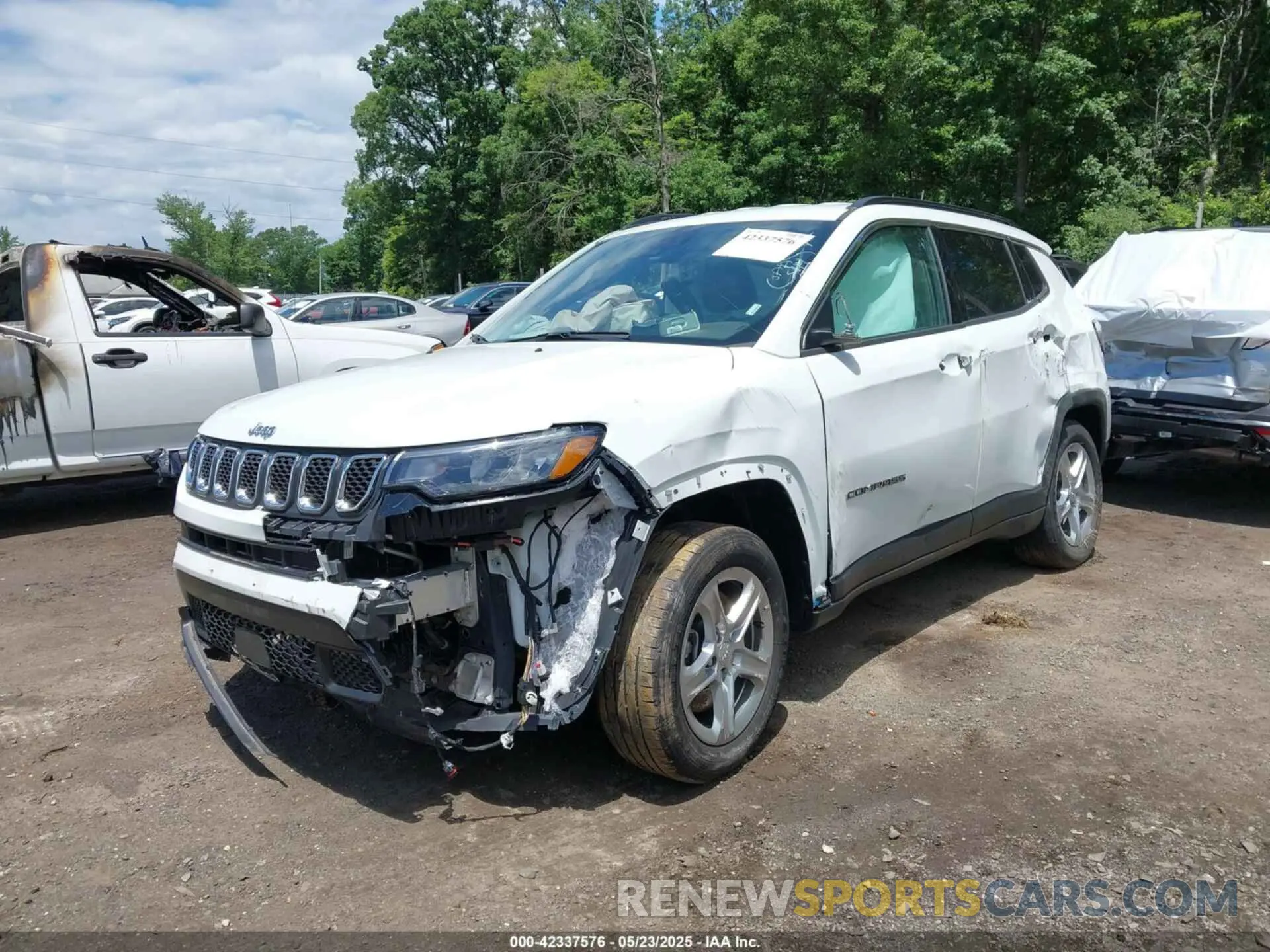2 Photograph of a damaged car 3C4NJDBN8RT603894 JEEP COMPASS 2024