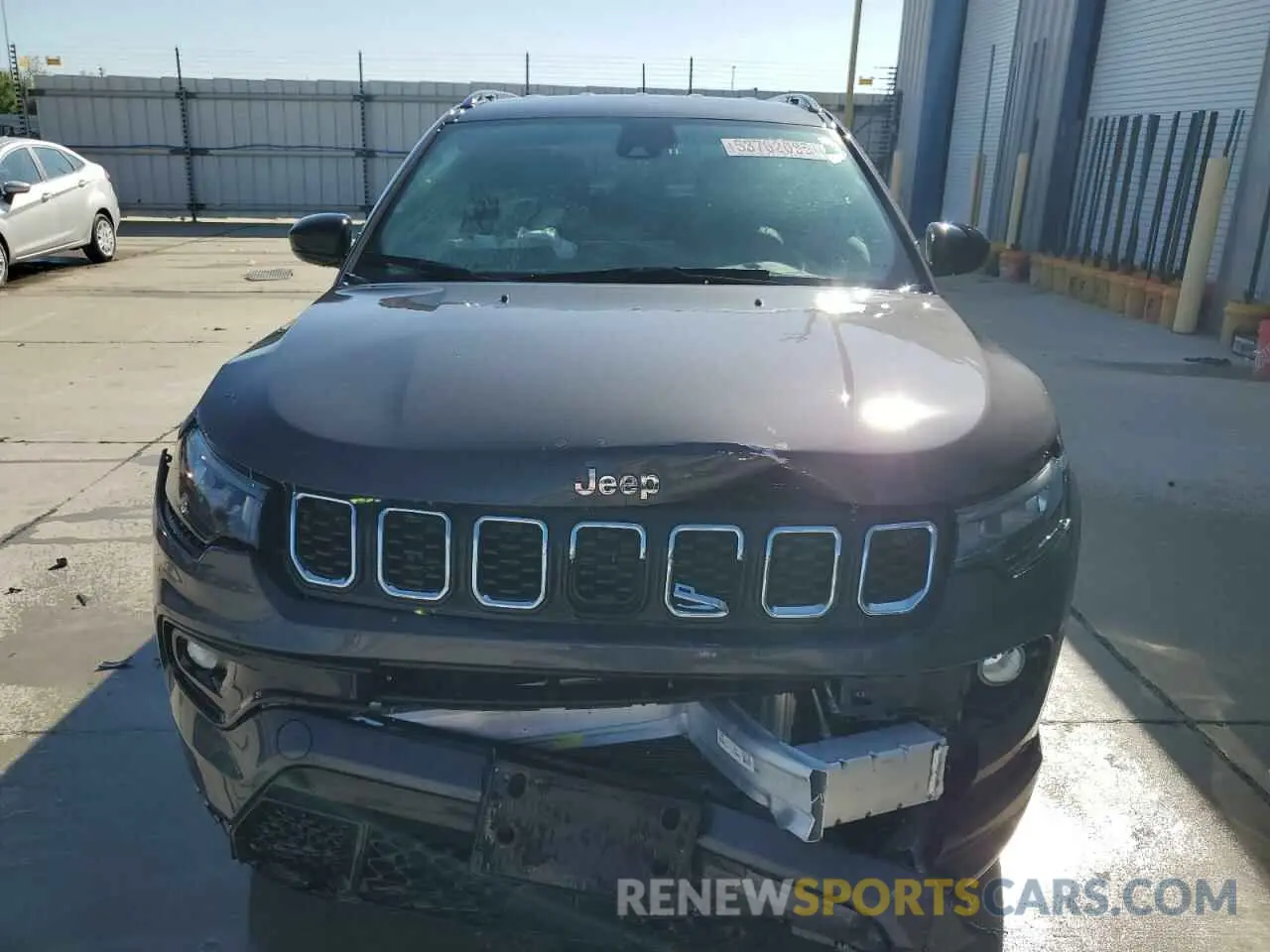 5 Photograph of a damaged car 3C4NJDBN9RT128806 JEEP COMPASS 2024