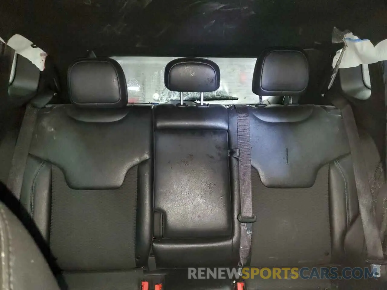 10 Photograph of a damaged car 3C4NJDBN9RT136551 JEEP COMPASS 2024