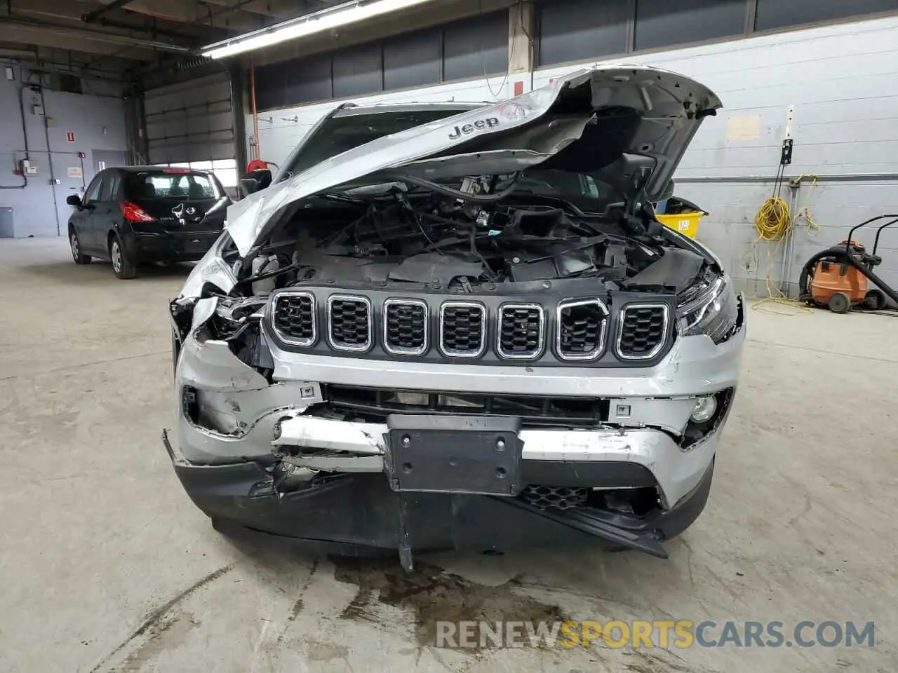 5 Photograph of a damaged car 3C4NJDBN9RT137912 JEEP COMPASS 2024