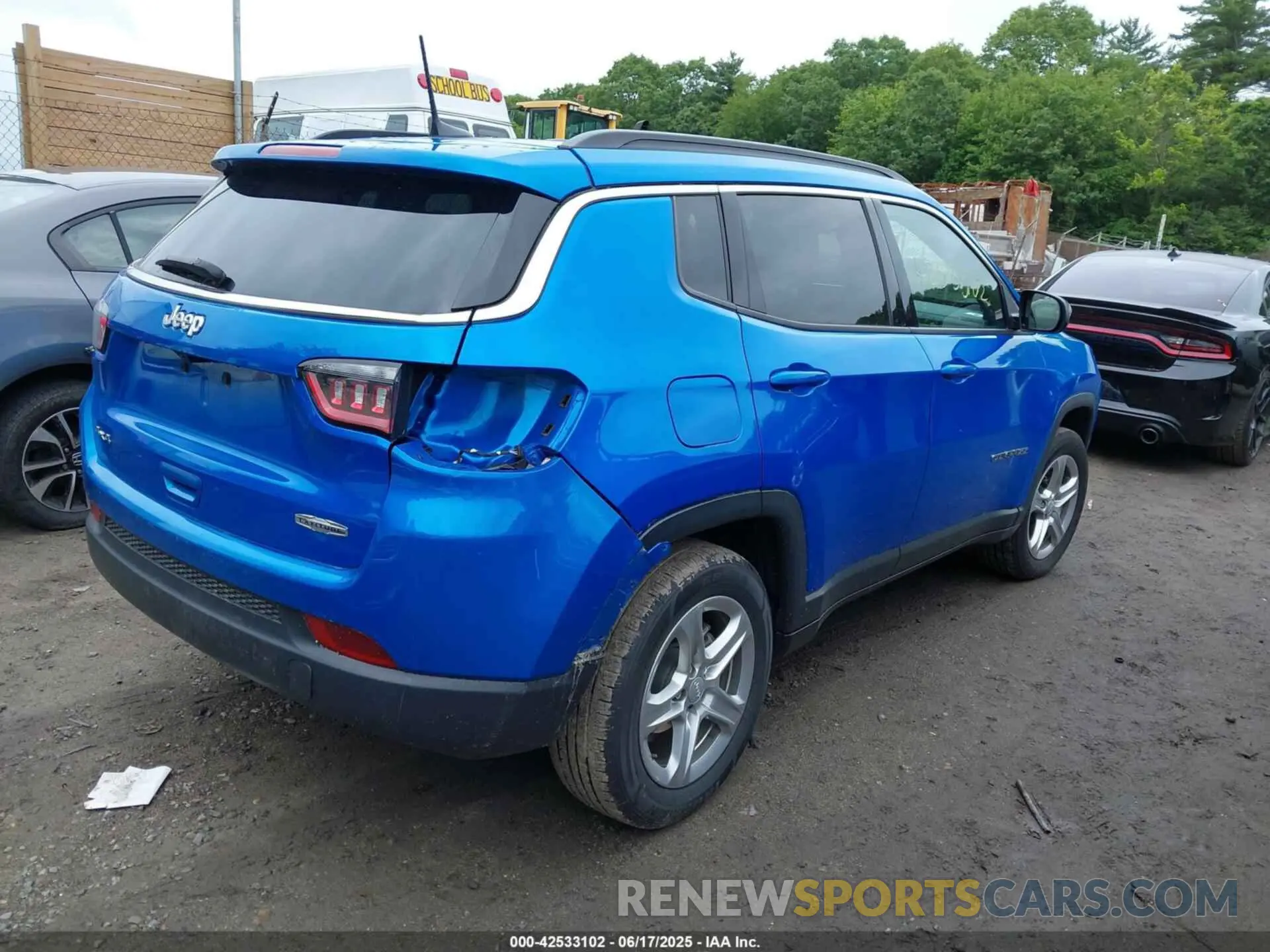 4 Photograph of a damaged car 3C4NJDBN9RT606397 JEEP COMPASS 2024