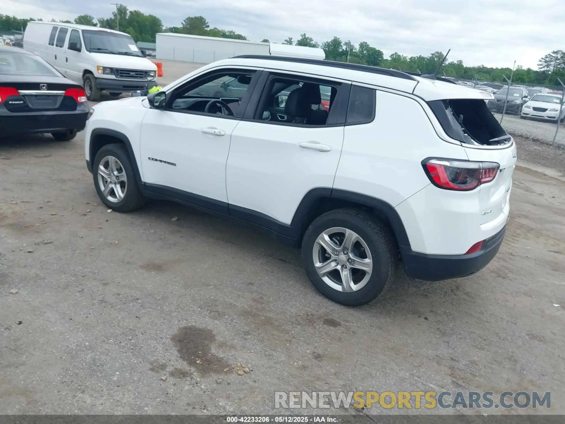 3 Photograph of a damaged car 3C4NJDBN9RT607209 JEEP COMPASS 2024