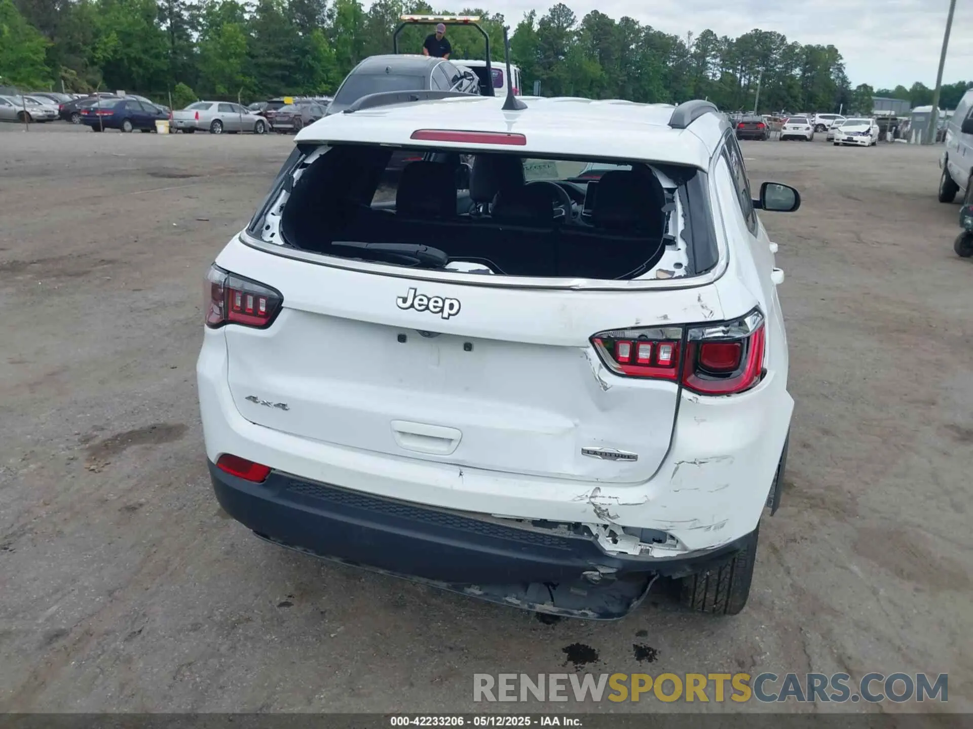 6 Photograph of a damaged car 3C4NJDBN9RT607209 JEEP COMPASS 2024