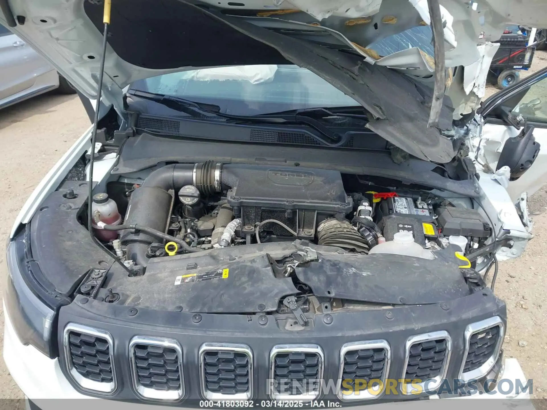 10 Photograph of a damaged car 3C4NJDBNXRT119533 JEEP COMPASS 2024
