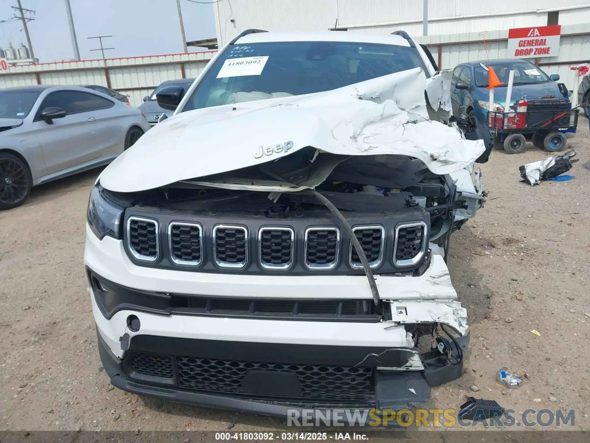 13 Photograph of a damaged car 3C4NJDBNXRT119533 JEEP COMPASS 2024