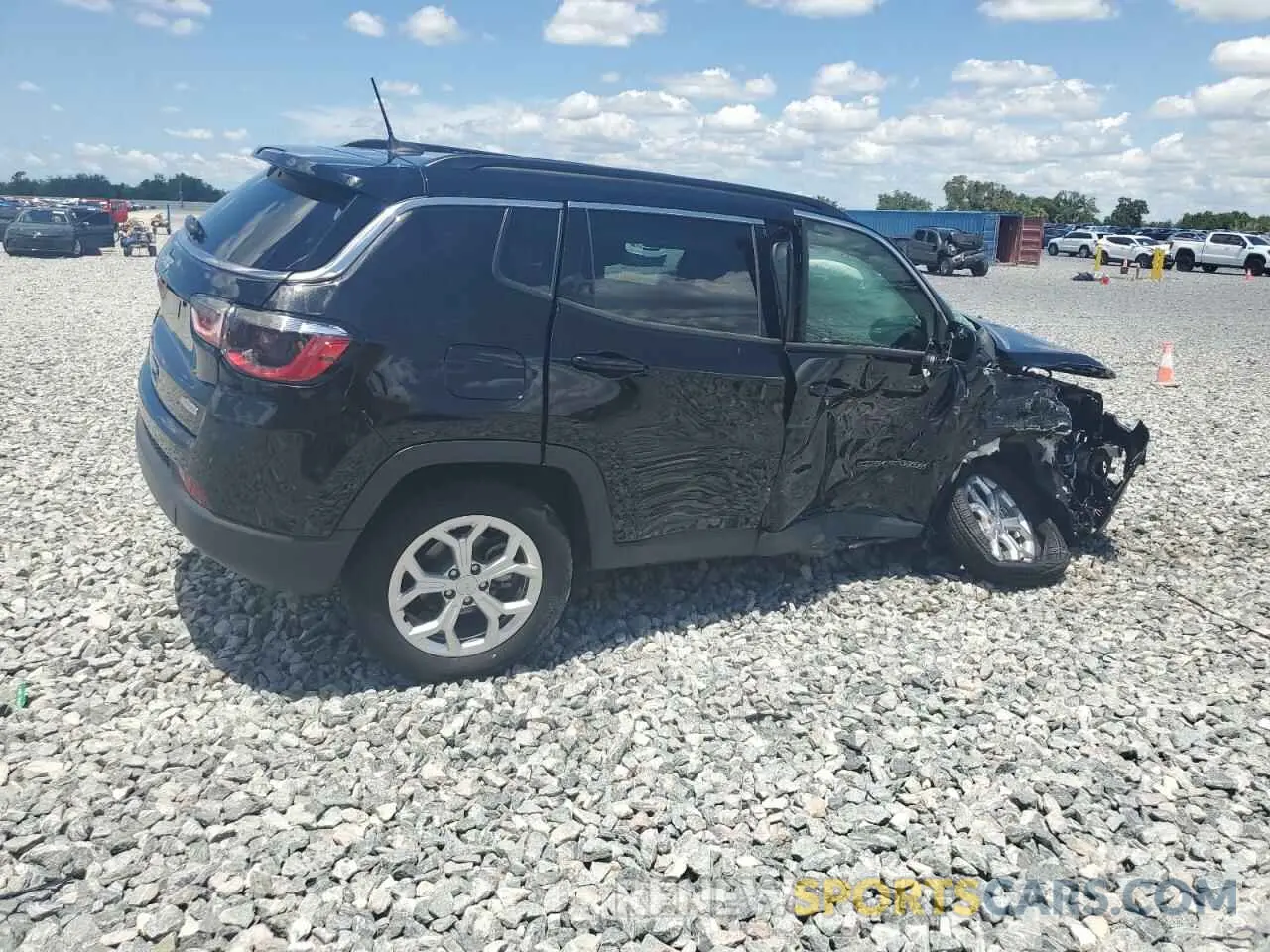 3 Photograph of a damaged car 3C4NJDBNXRT133089 JEEP COMPASS 2024