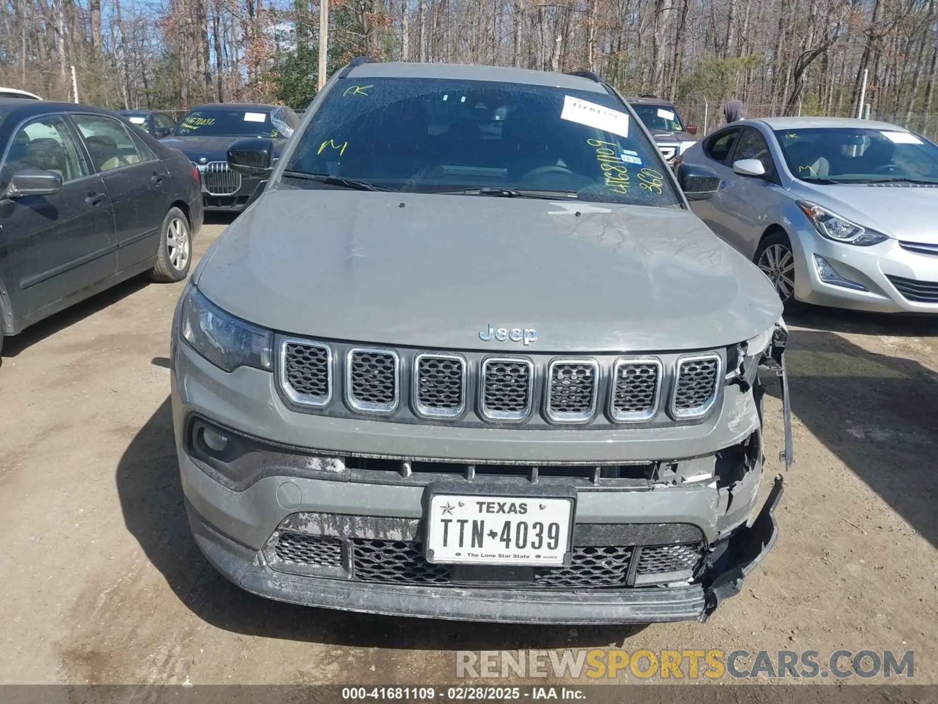 12 Photograph of a damaged car 3C4NJDBNXRT604710 JEEP COMPASS 2024