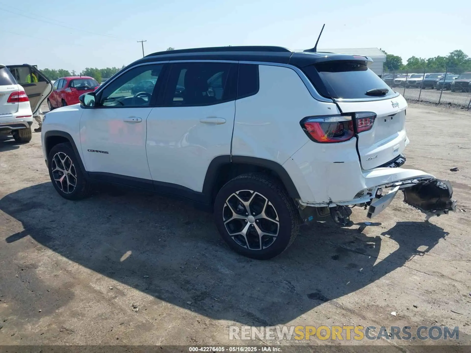 3 Photograph of a damaged car 3C4NJDCN0RT145251 JEEP COMPASS 2024
