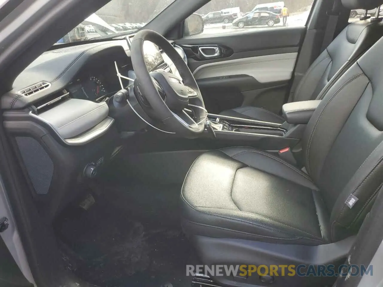 7 Photograph of a damaged car 3C4NJDCN0RT153365 JEEP COMPASS 2024