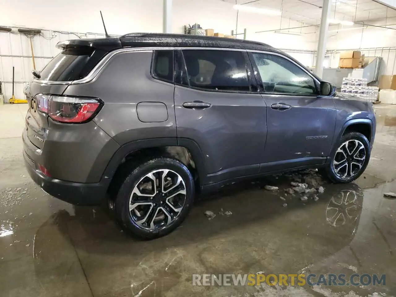 3 Photograph of a damaged car 3C4NJDCN0RT583977 JEEP COMPASS 2024