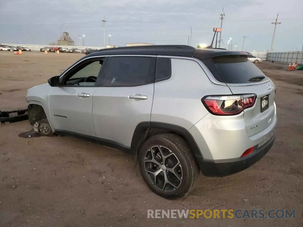 2 Photograph of a damaged car 3C4NJDCN1RT112985 JEEP COMPASS 2024