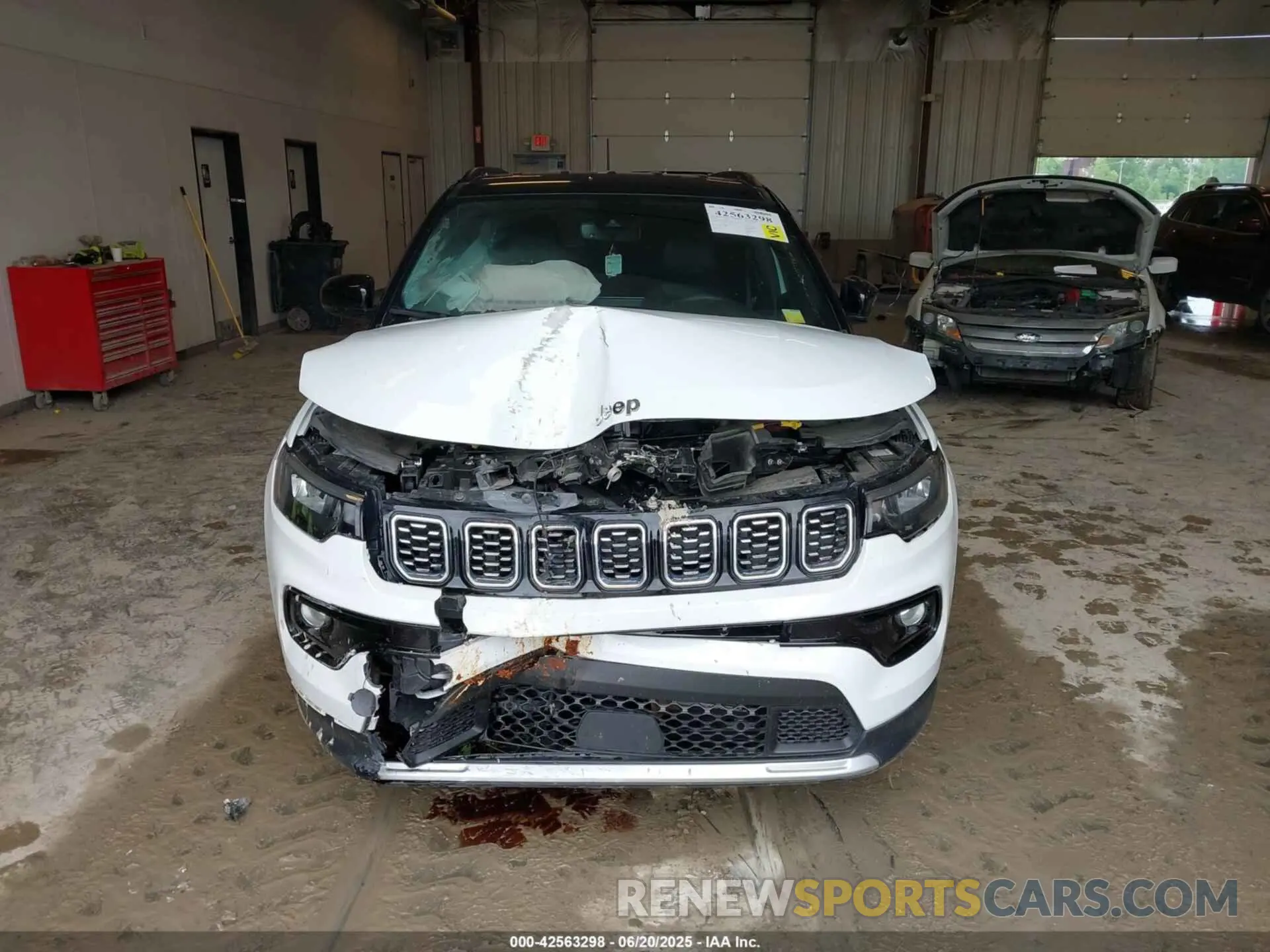 6 Photograph of a damaged car 3C4NJDCN1RT127132 JEEP COMPASS 2024
