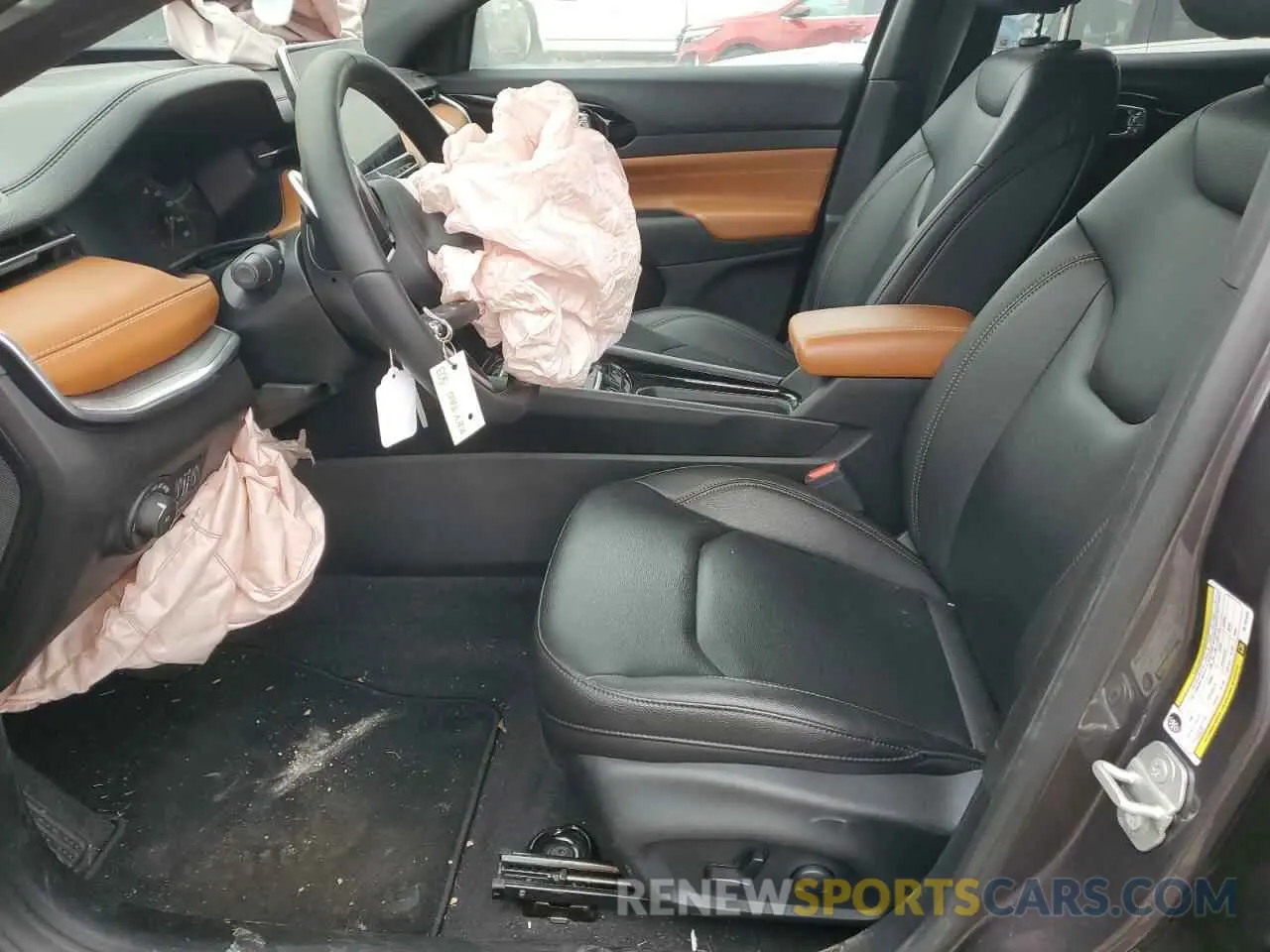 7 Photograph of a damaged car 3C4NJDCN1RT142049 JEEP COMPASS 2024