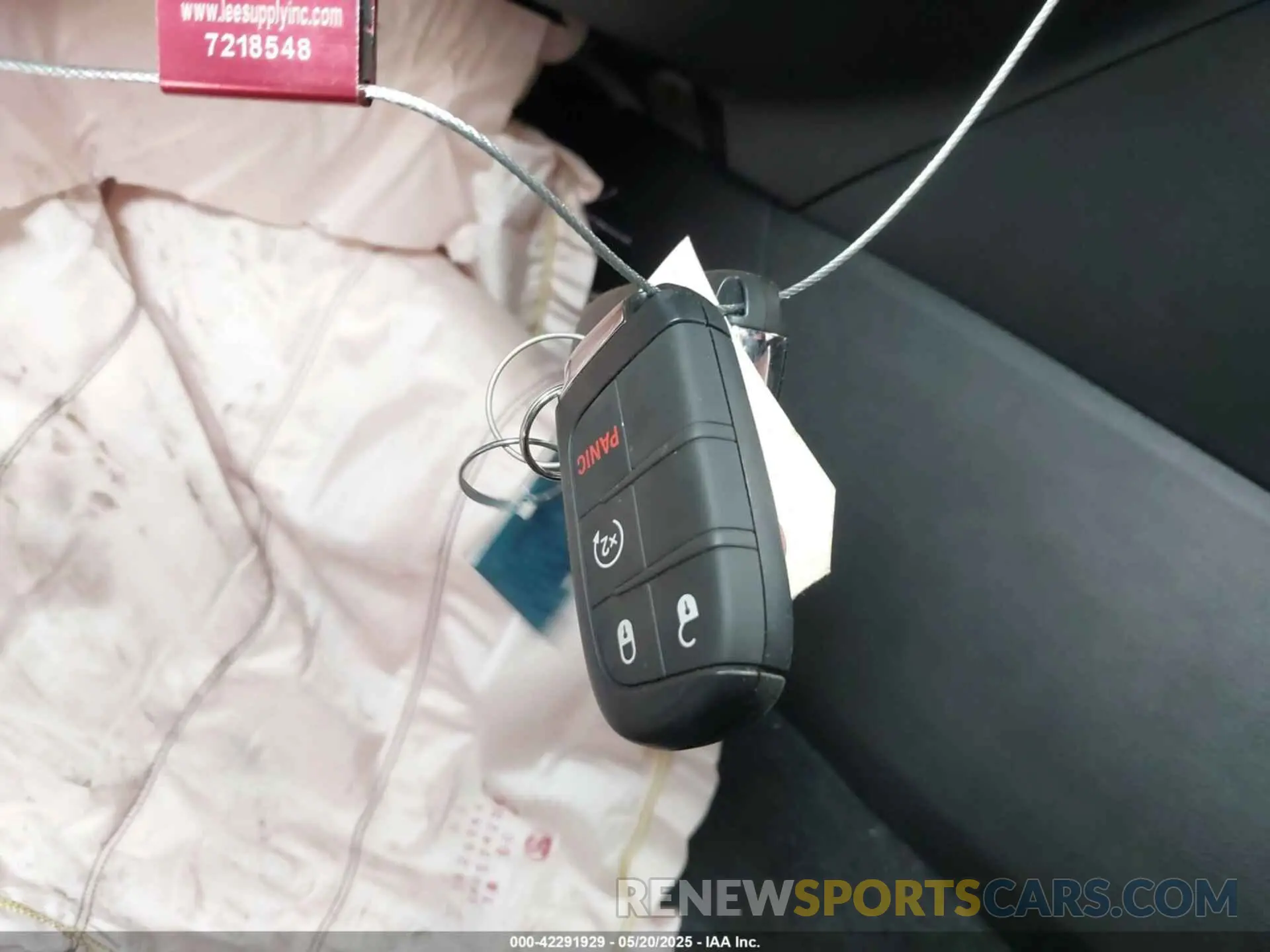 11 Photograph of a damaged car 3C4NJDCN1RT174161 JEEP COMPASS 2024