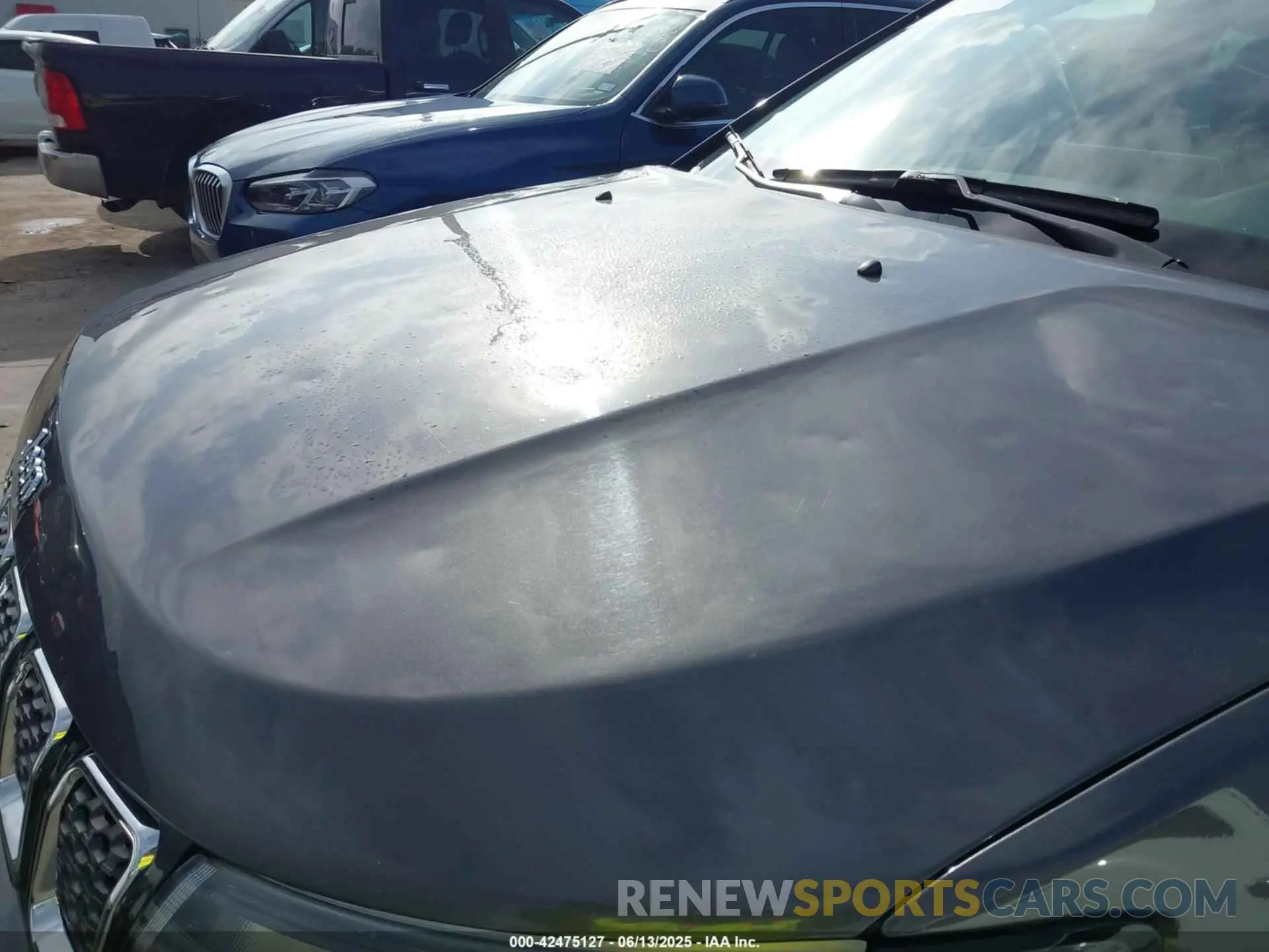 17 Photograph of a damaged car 3C4NJDCN1RT596947 JEEP COMPASS 2024