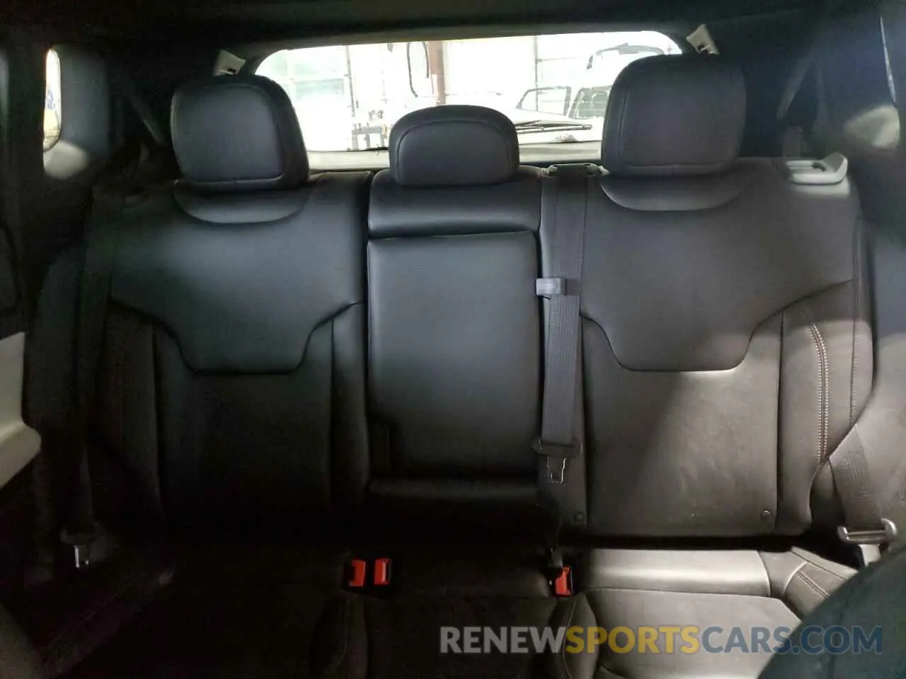 10 Photograph of a damaged car 3C4NJDCN3RT162108 JEEP COMPASS 2024