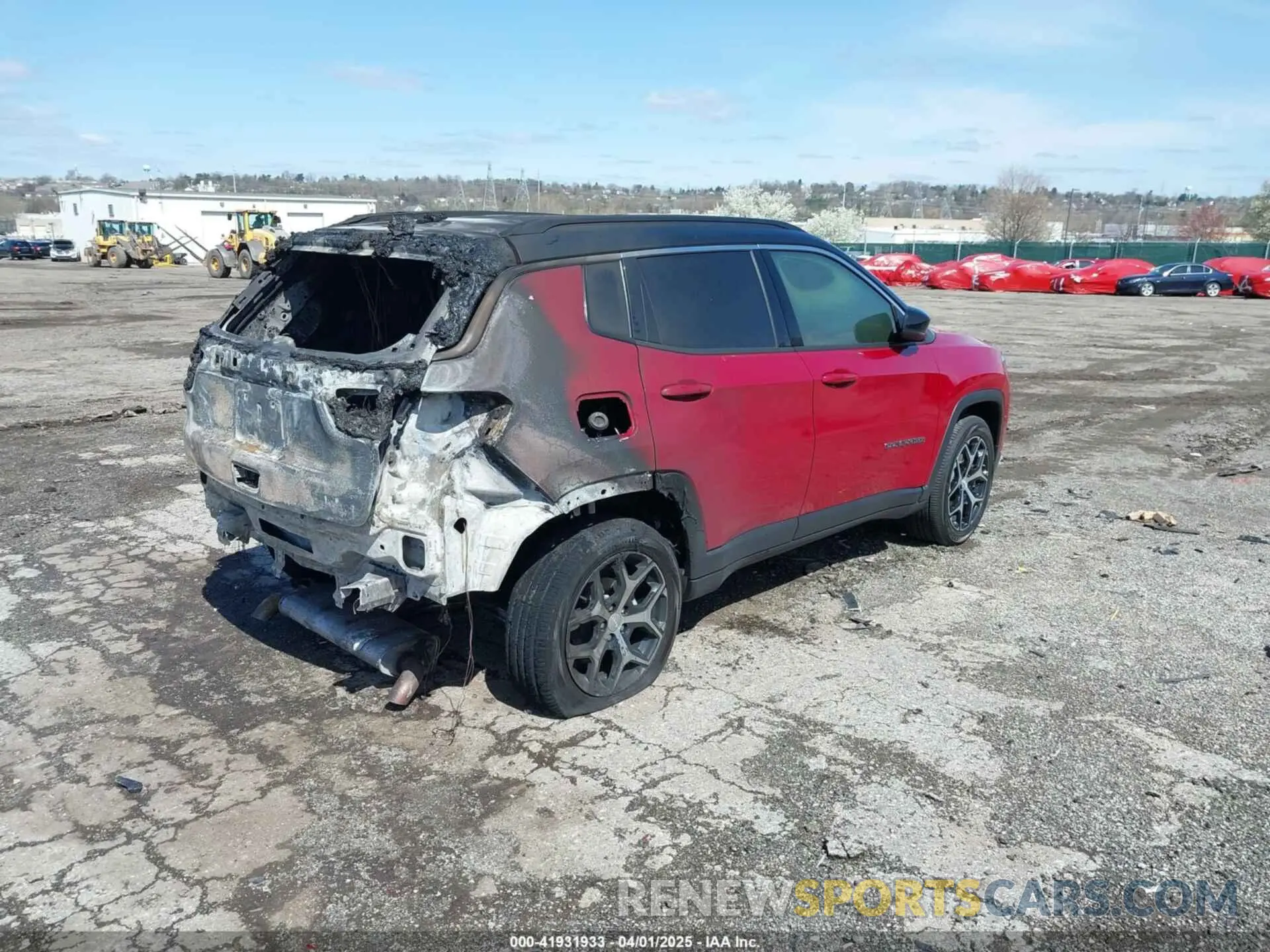 4 Photograph of a damaged car 3C4NJDCN3RT174341 JEEP COMPASS 2024