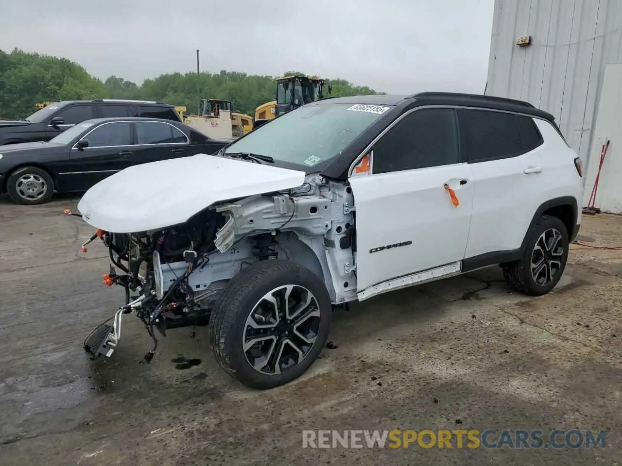 1 Photograph of a damaged car 3C4NJDCN4RT578913 JEEP COMPASS 2024