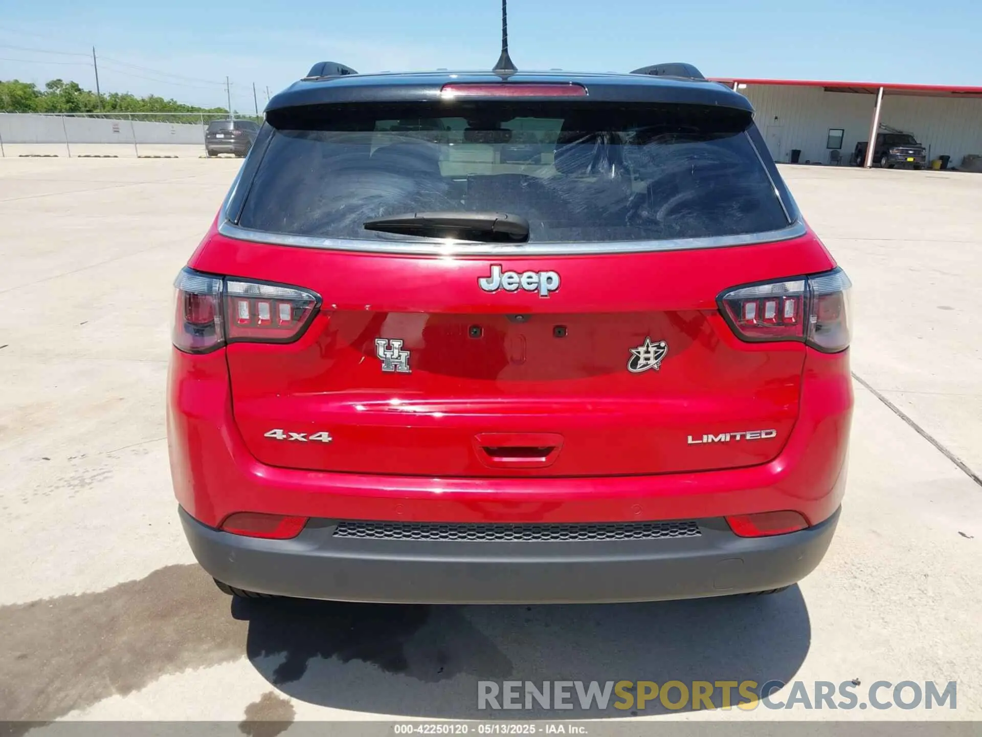 16 Photograph of a damaged car 3C4NJDCN6RT585619 JEEP COMPASS 2024