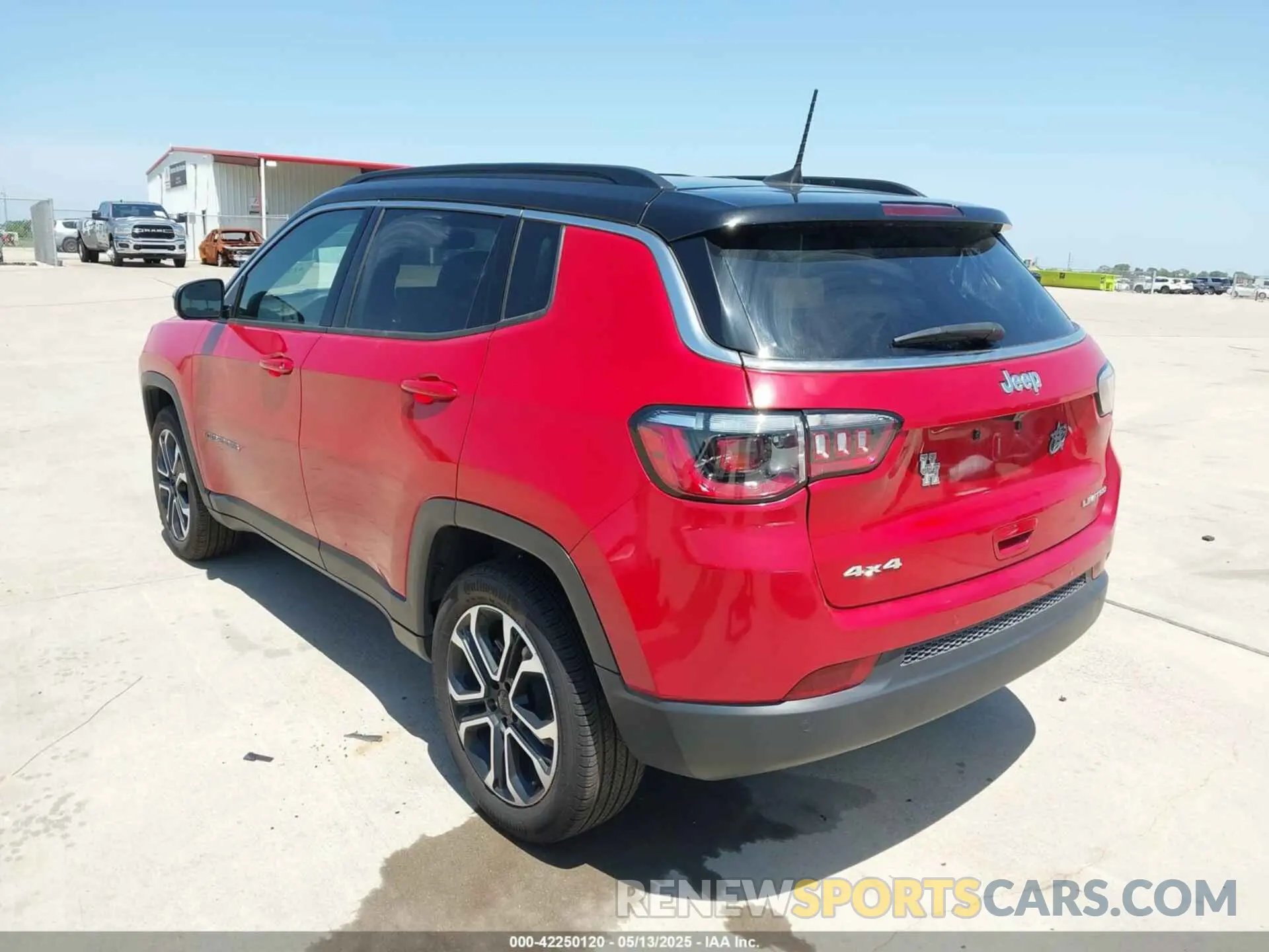 3 Photograph of a damaged car 3C4NJDCN6RT585619 JEEP COMPASS 2024