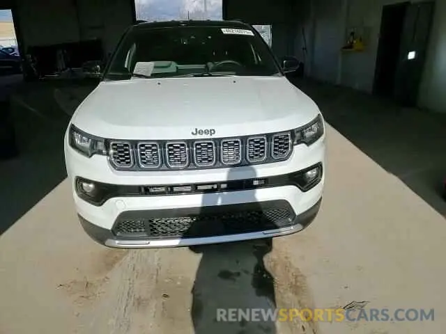11 Photograph of a damaged car 3C4NJDCN7RT150852 JEEP COMPASS 2024