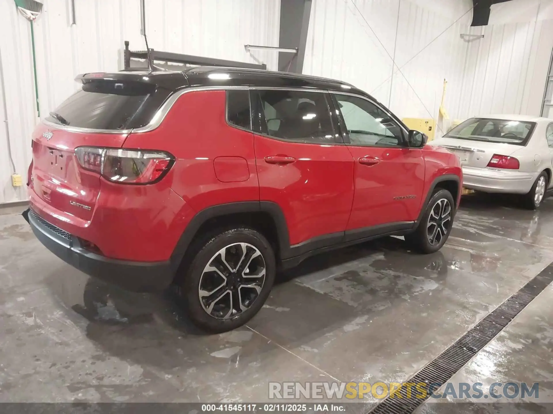 4 Photograph of a damaged car 3C4NJDCN7RT584849 JEEP COMPASS 2024