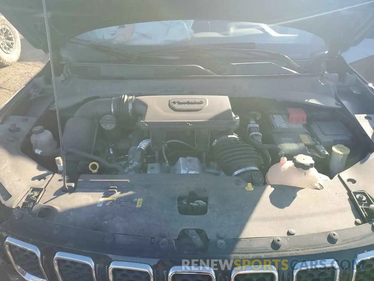 14 Photograph of a damaged car 3C4NJDCN7RT590196 JEEP COMPASS 2024
