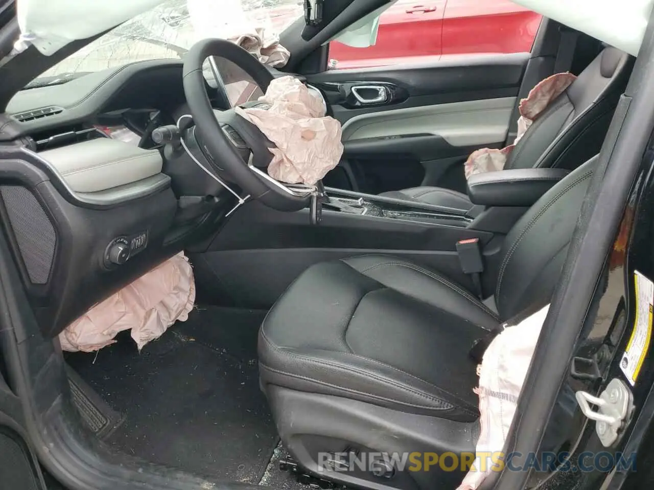 7 Photograph of a damaged car 3C4NJDCN8RT166610 JEEP COMPASS 2024