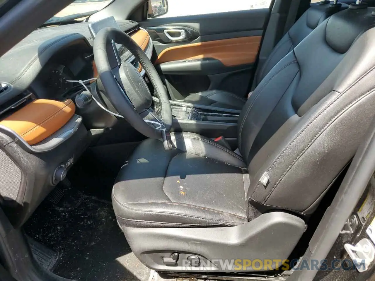 7 Photograph of a damaged car 3C4NJDCN9RT157236 JEEP COMPASS 2024