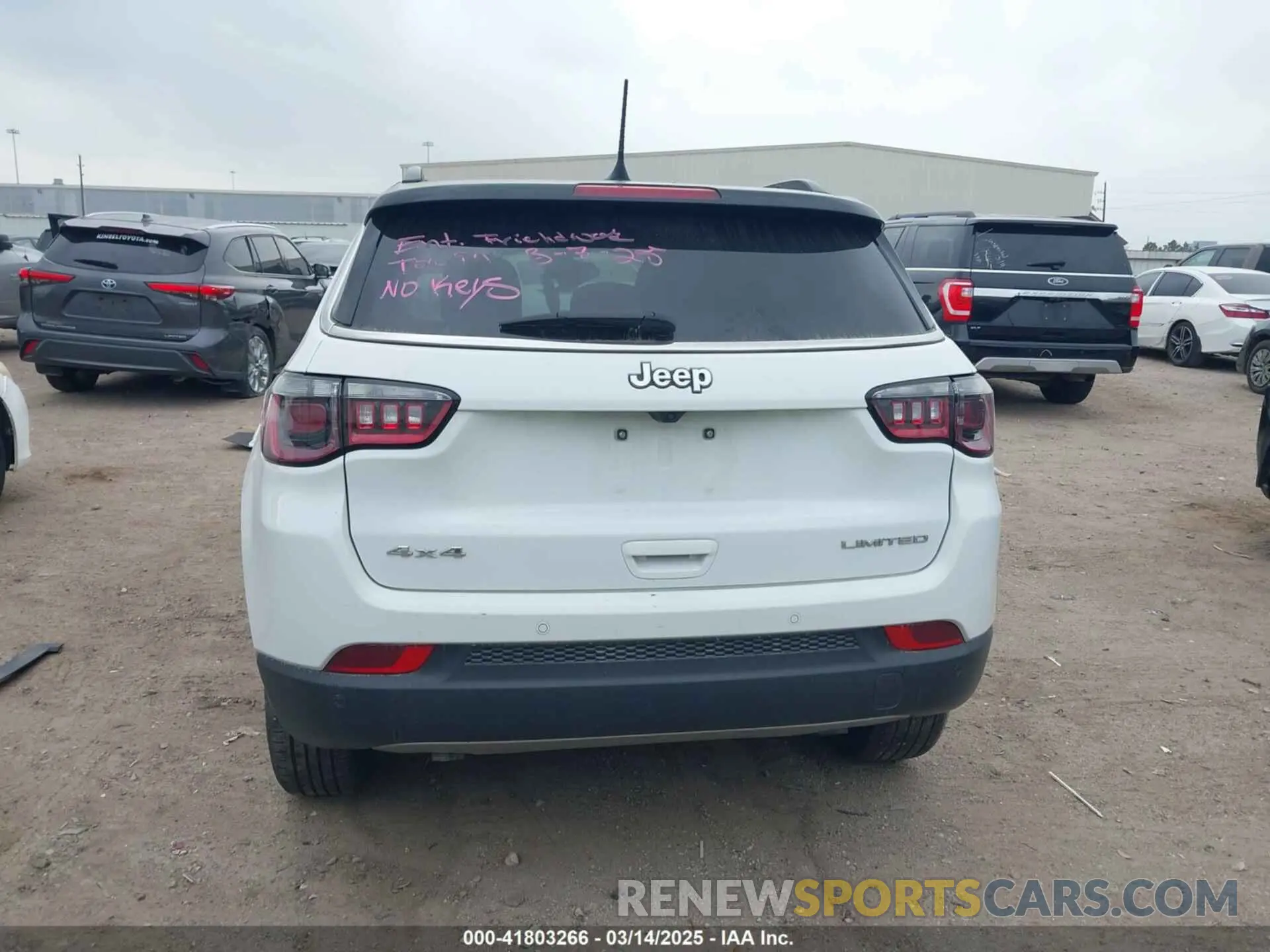 15 Photograph of a damaged car 3C4NJDCNXRT125346 JEEP COMPASS 2024