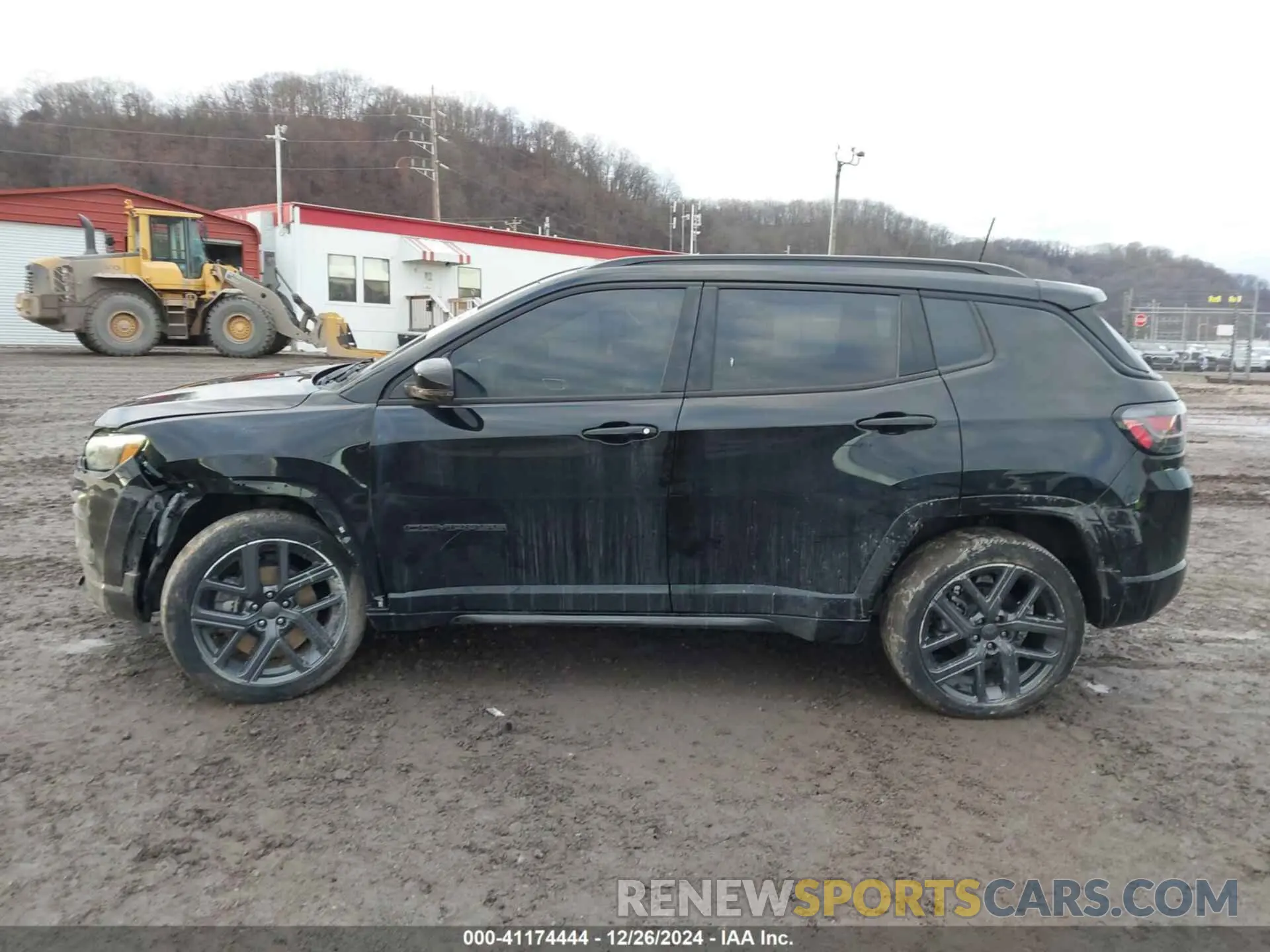 14 Photograph of a damaged car 3C4NJDCNXRT142941 JEEP COMPASS 2024