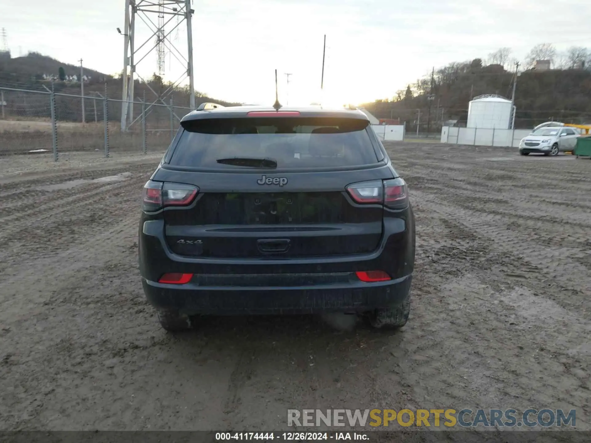 16 Photograph of a damaged car 3C4NJDCNXRT142941 JEEP COMPASS 2024