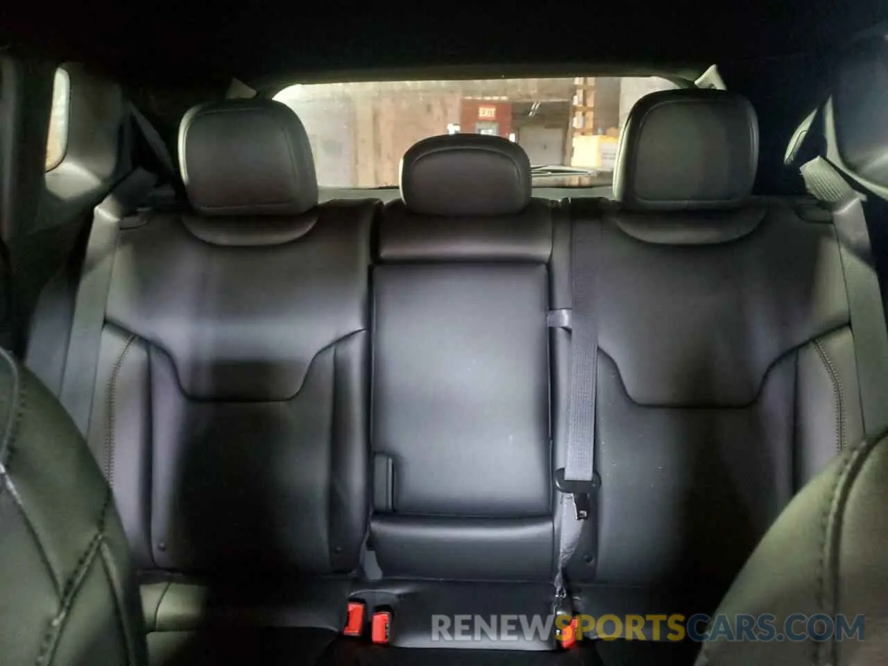 10 Photograph of a damaged car 3C4NJDCNXRT158976 JEEP COMPASS 2024