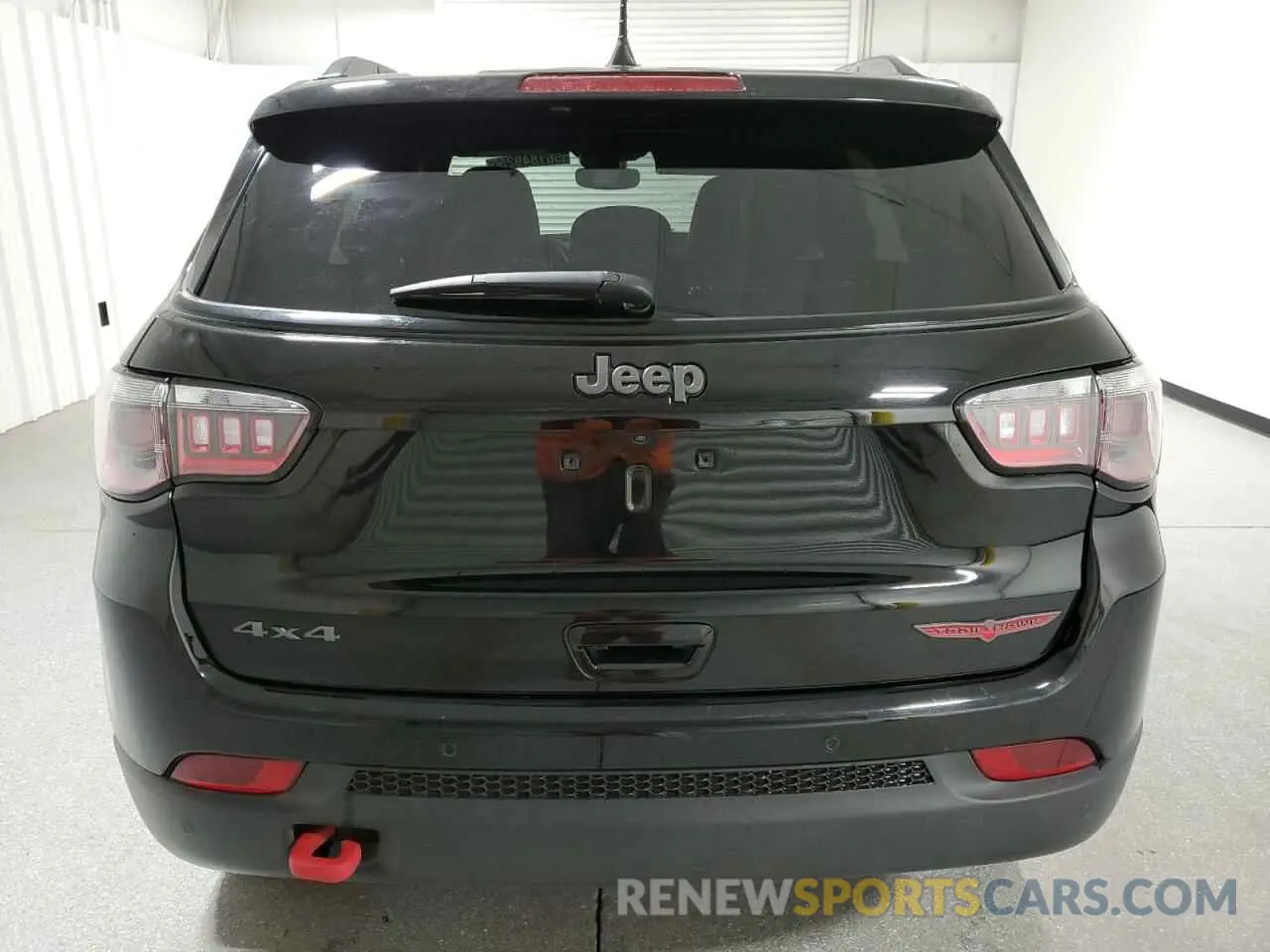 6 Photograph of a damaged car 3C4NJDDN1RT137321 JEEP COMPASS 2024