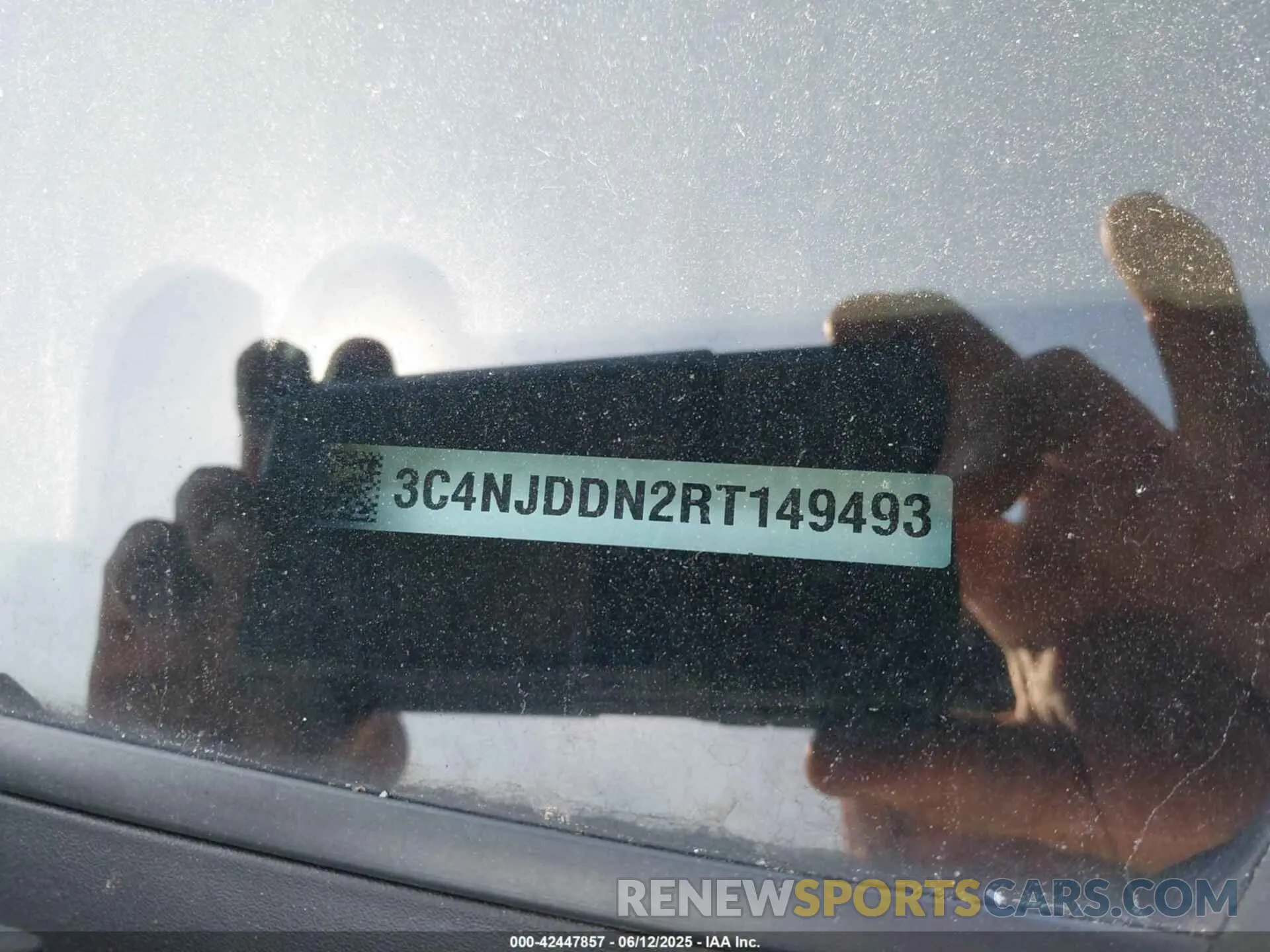 18 Photograph of a damaged car 3C4NJDDN2RT149493 JEEP COMPASS 2024