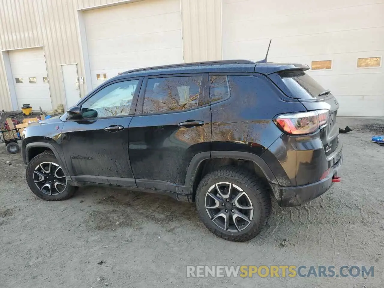 2 Photograph of a damaged car 3C4NJDDN4RT103552 JEEP COMPASS 2024