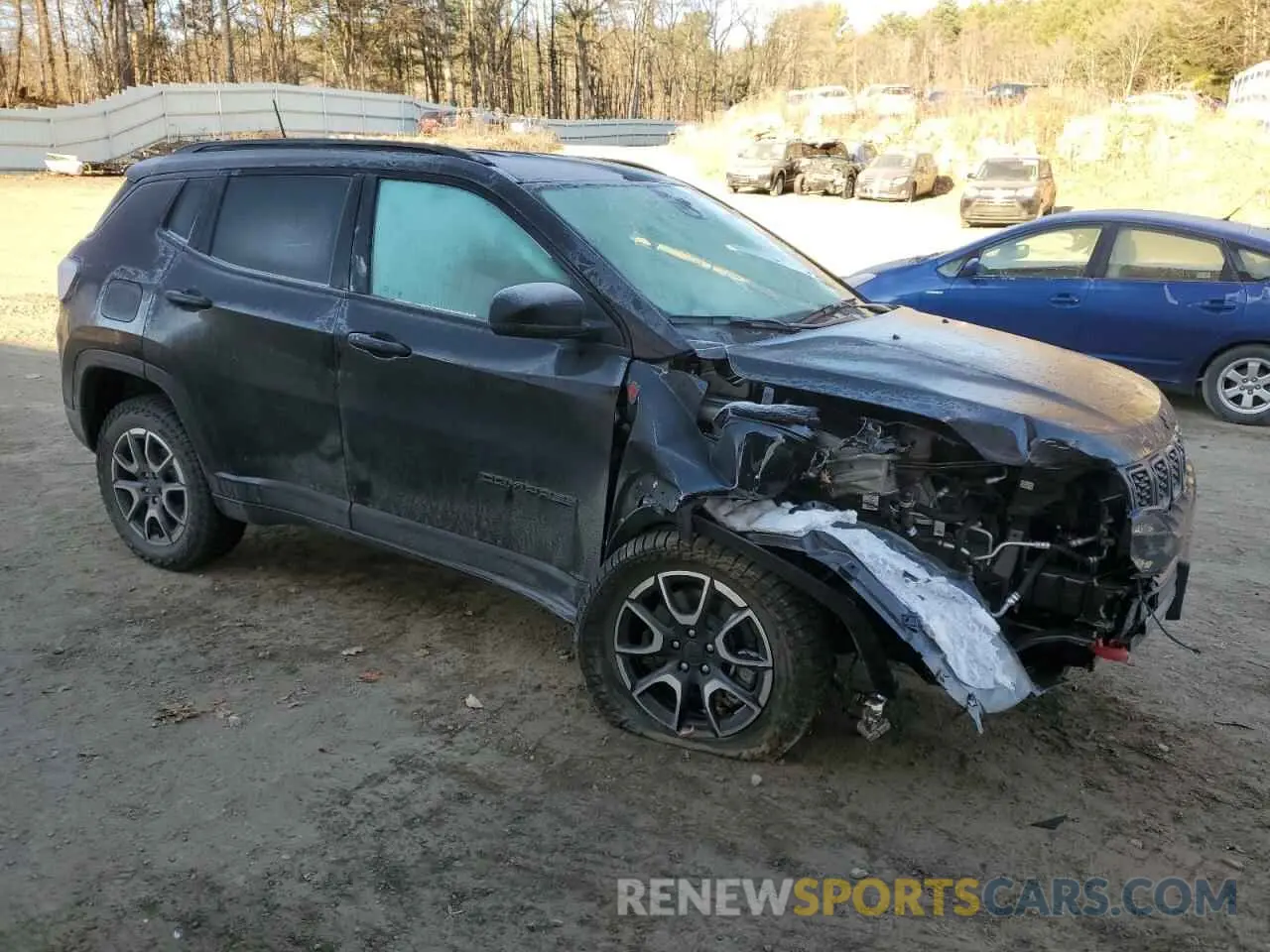 4 Photograph of a damaged car 3C4NJDDN4RT103552 JEEP COMPASS 2024