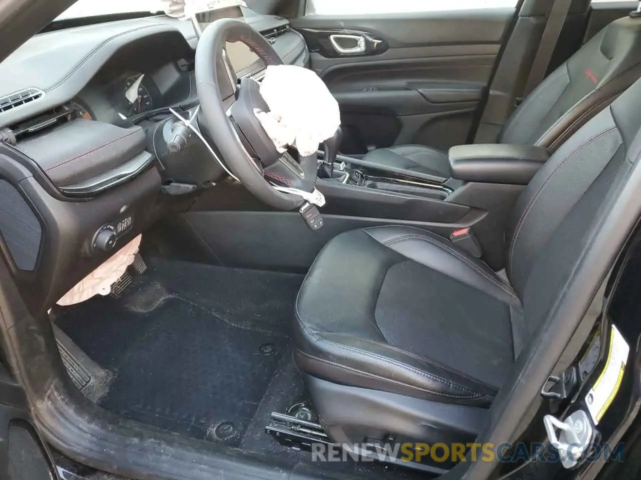 7 Photograph of a damaged car 3C4NJDDN4RT103552 JEEP COMPASS 2024