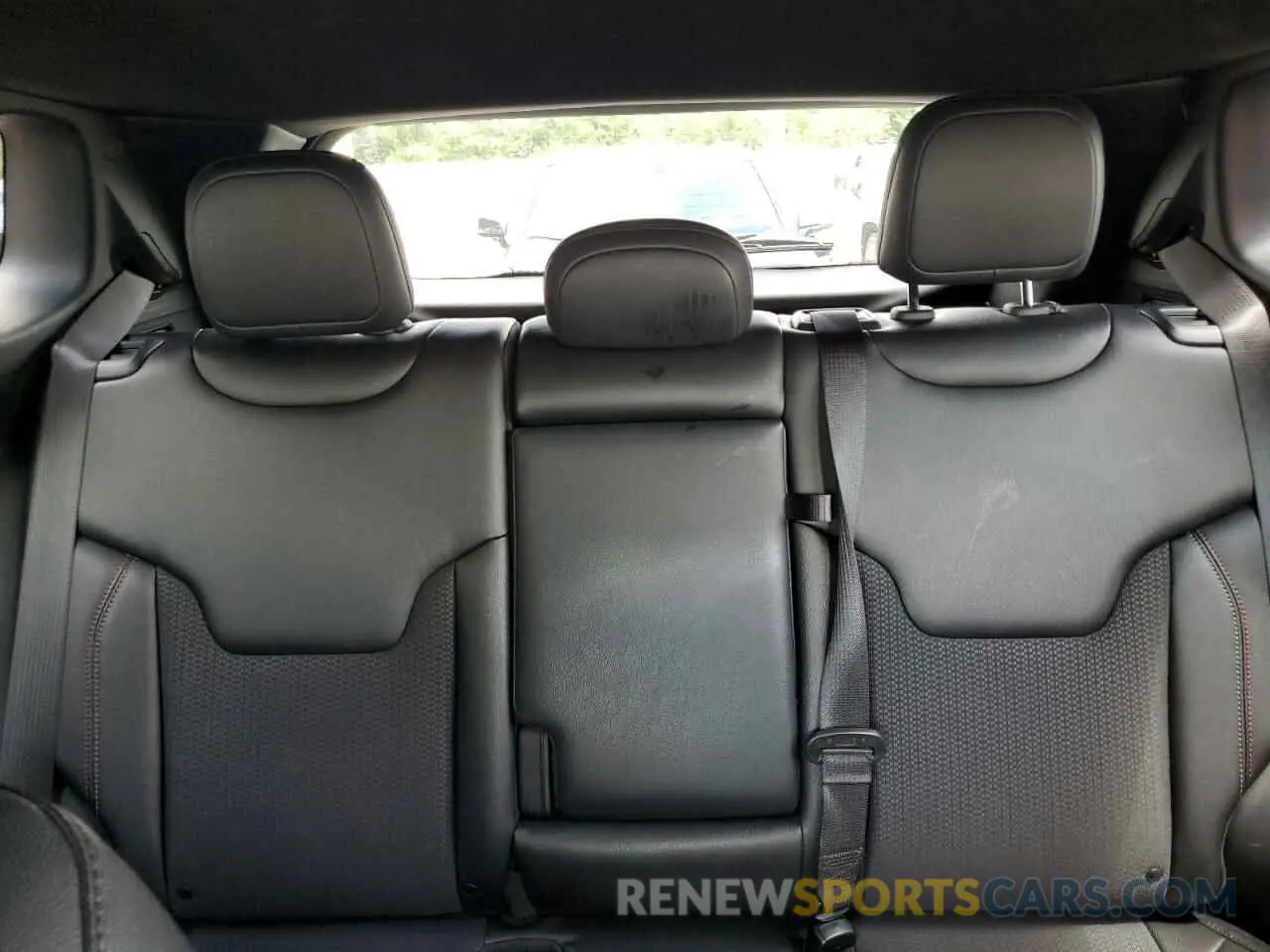 10 Photograph of a damaged car 3C4NJDDN4RT149866 JEEP COMPASS 2024