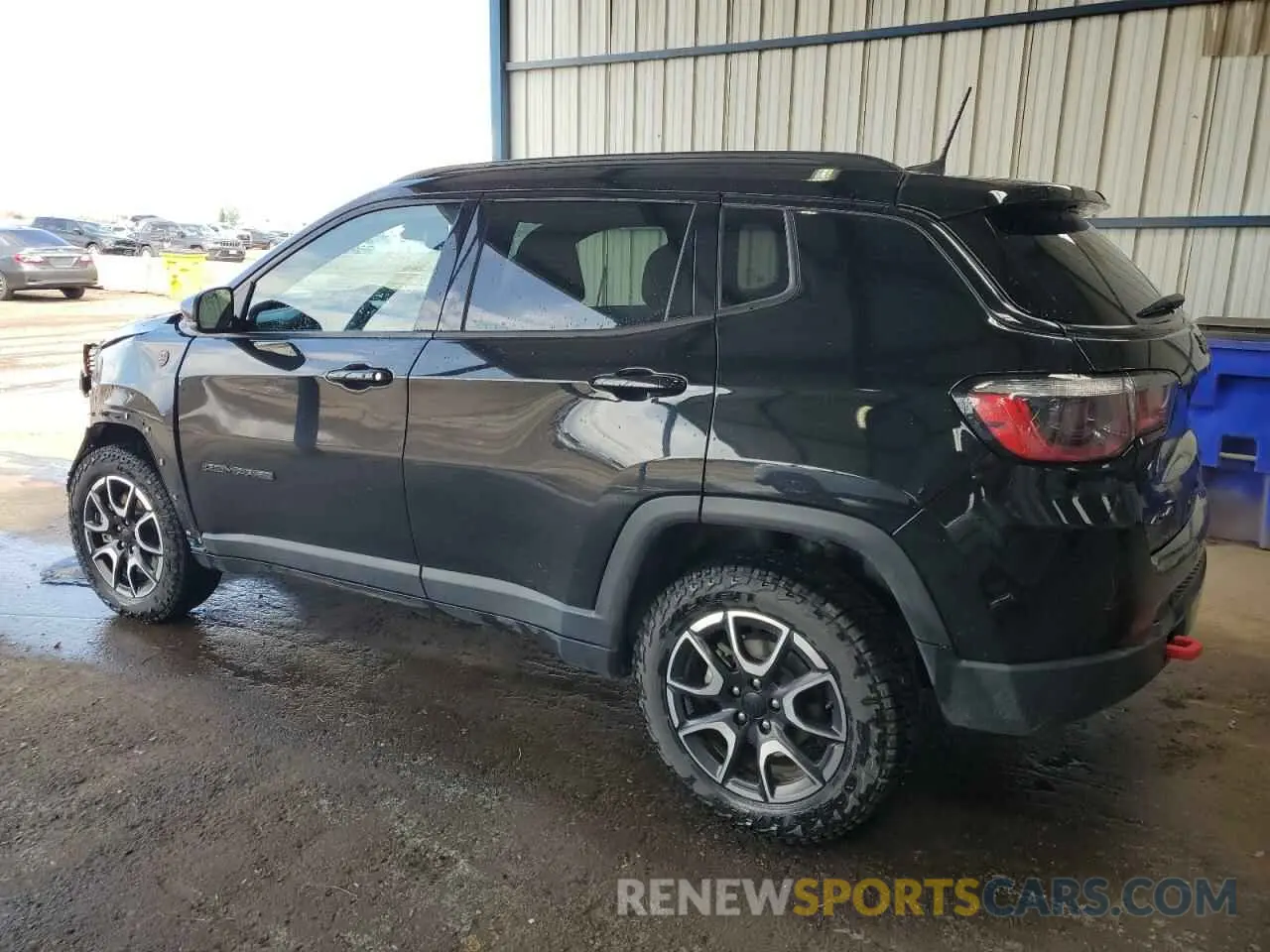 2 Photograph of a damaged car 3C4NJDDN5RT137175 JEEP COMPASS 2024