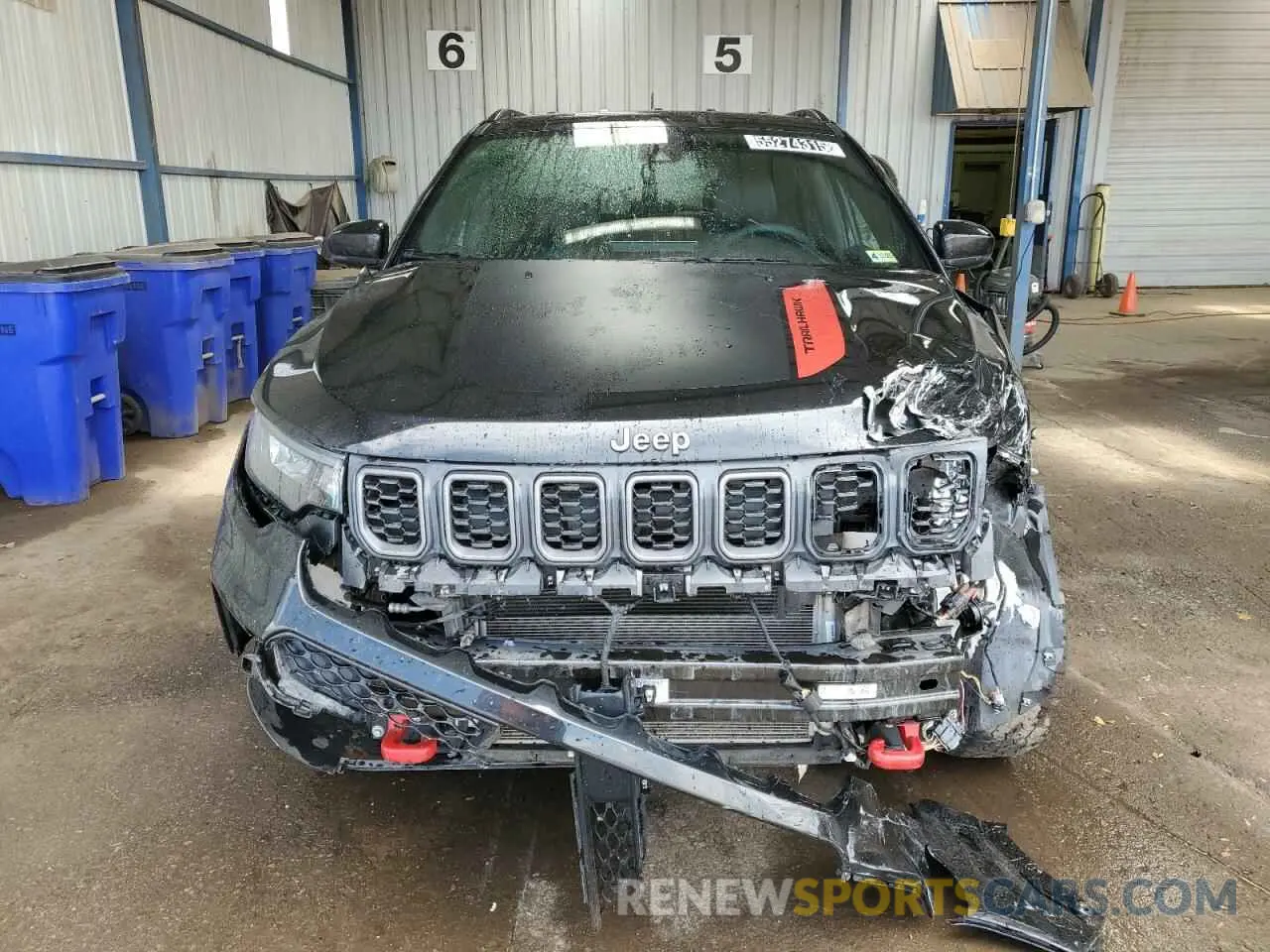 5 Photograph of a damaged car 3C4NJDDN5RT137175 JEEP COMPASS 2024