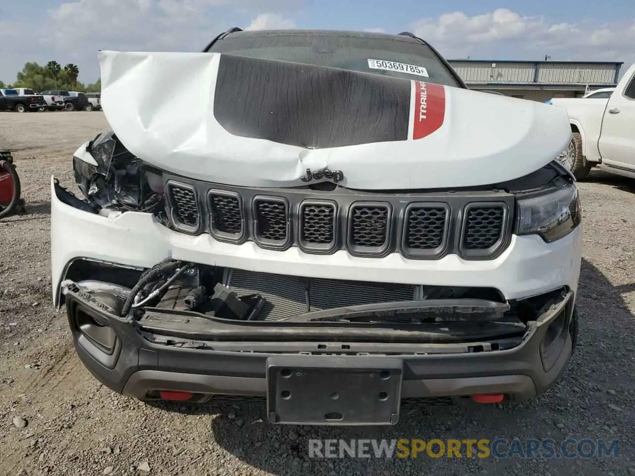 5 Photograph of a damaged car 3C4NJDDN5RT579213 JEEP COMPASS 2024