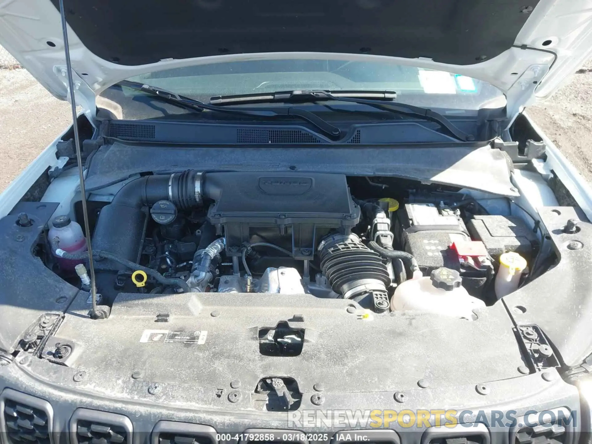 10 Photograph of a damaged car 3C4NJDDN9RT140998 JEEP COMPASS 2024